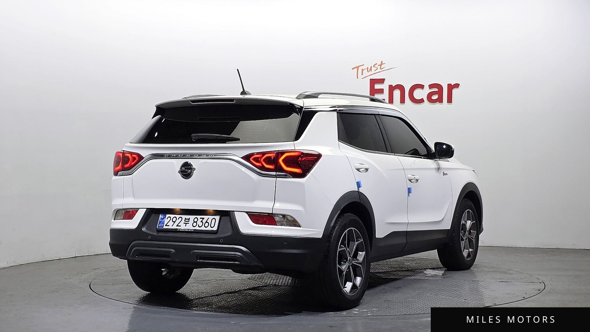 KG Mobility Beautiful Korando 2021 — миниатюра 2
