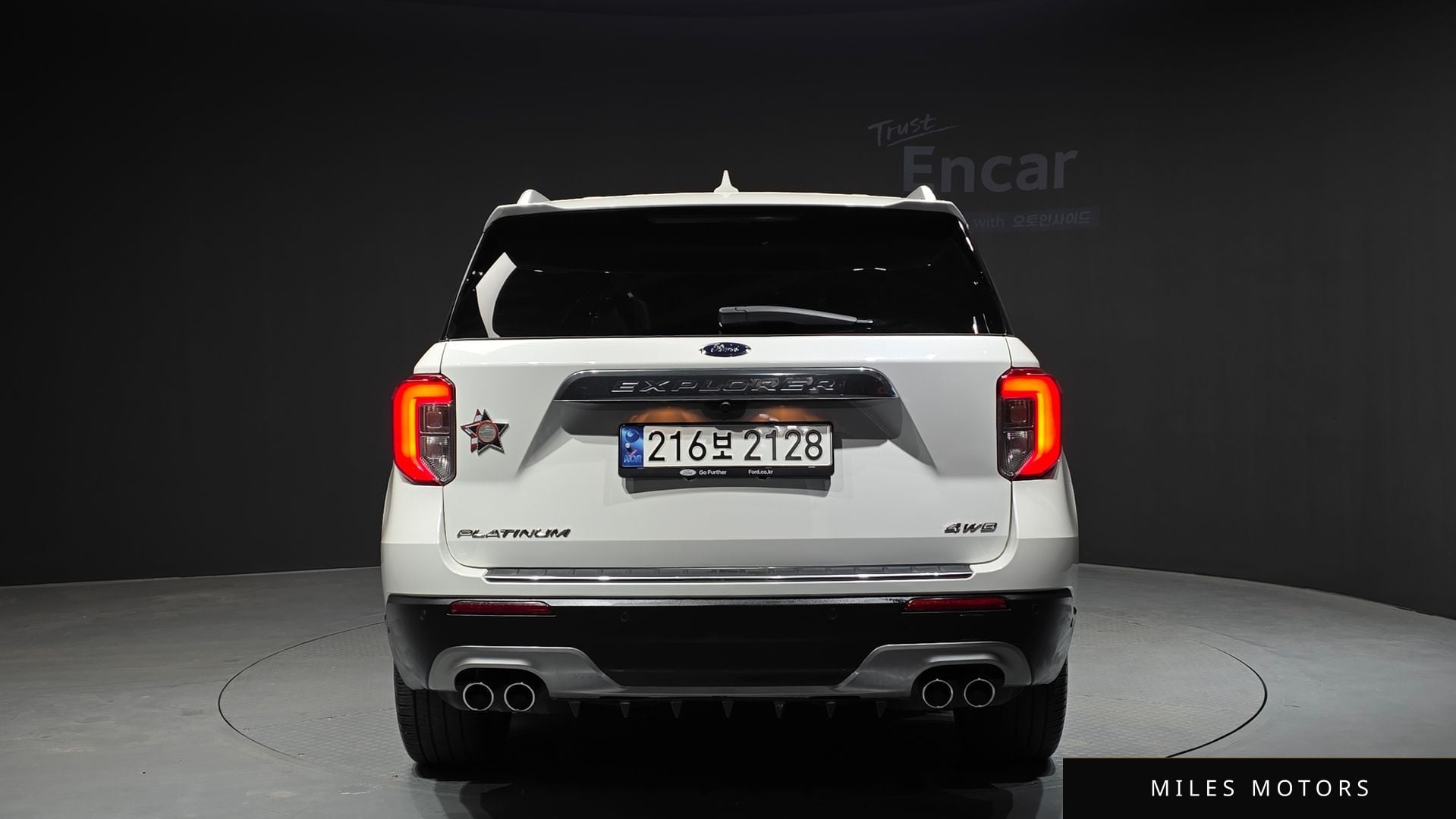 Ford Explorer 2022 — миниатюра 4