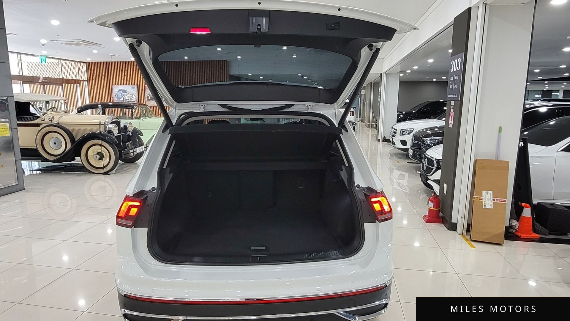 Volkswagen 티구안 2023 — миниатюра 14