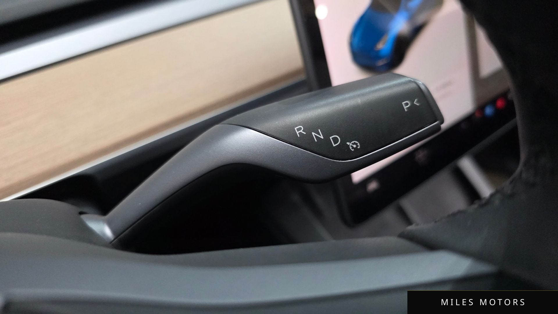 Tesla Model Y 2021 — миниатюра 9