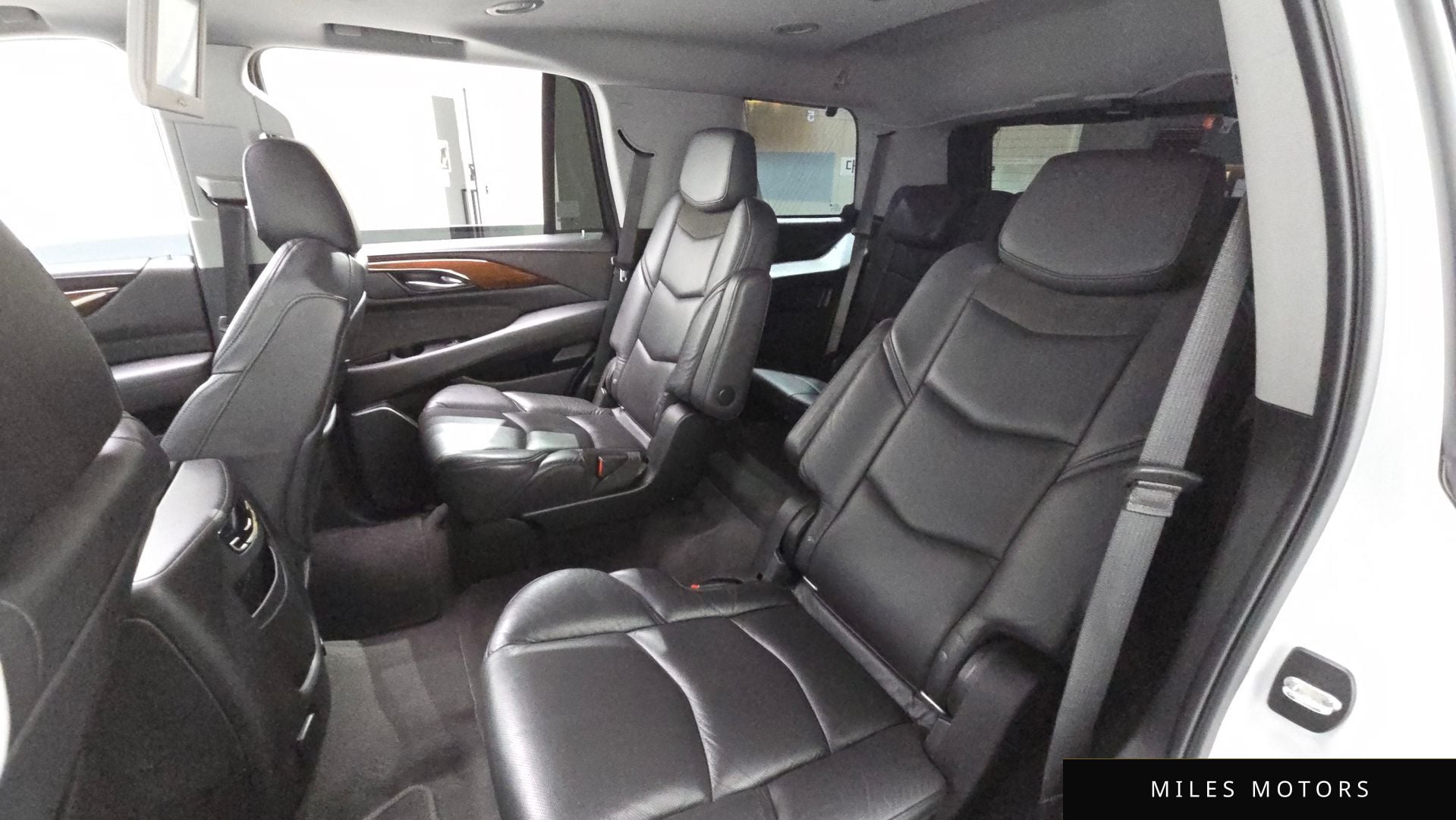 Cadillac Escalade 2020 — миниатюра 16