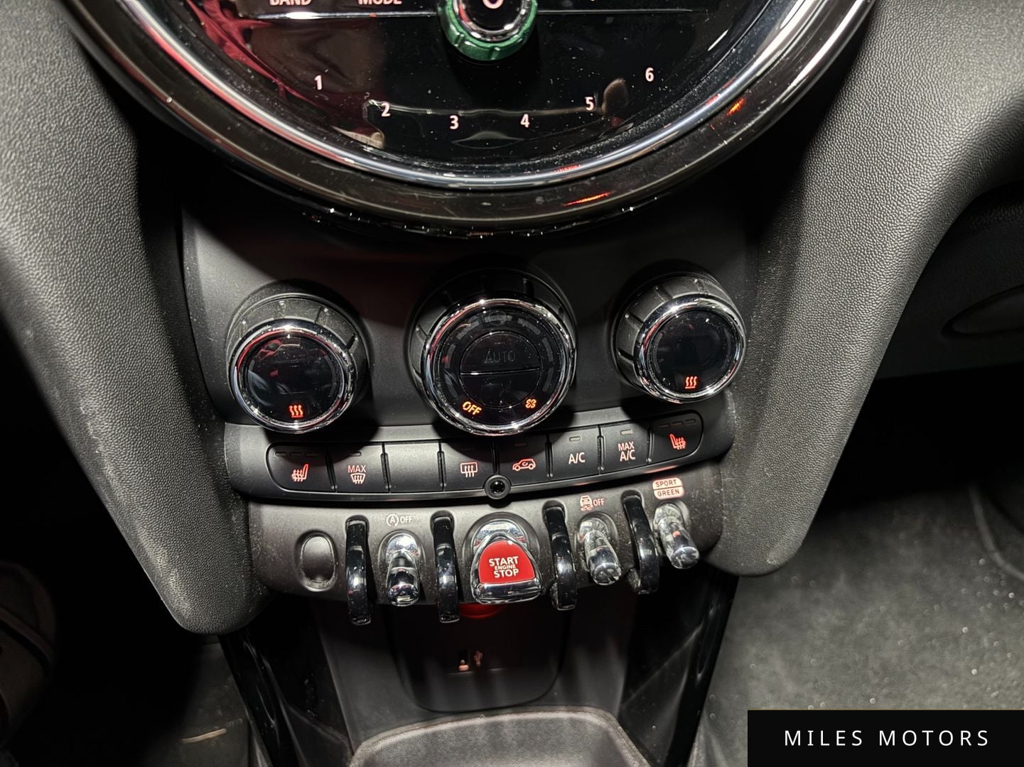 MINI Cooper 2022 — миниатюра 8