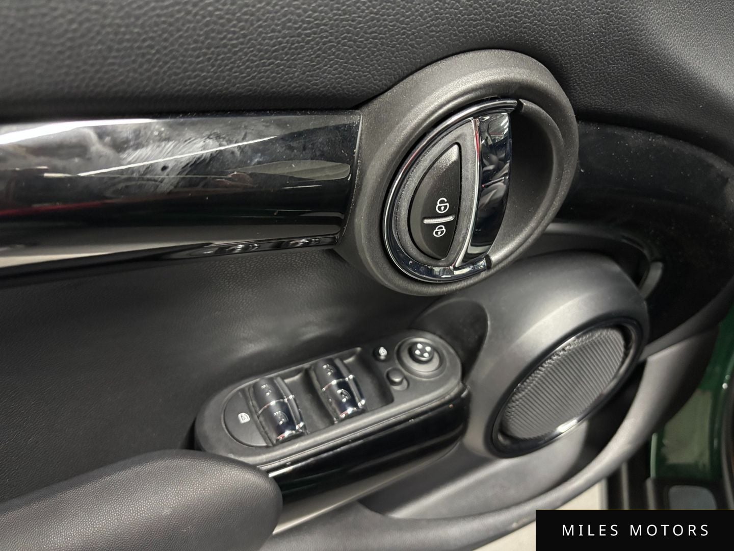 MINI Cooper 2022 — миниатюра 11