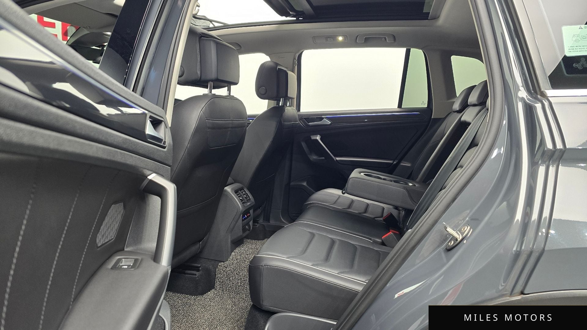 Volkswagen 티구안 2022 — миниатюра 18