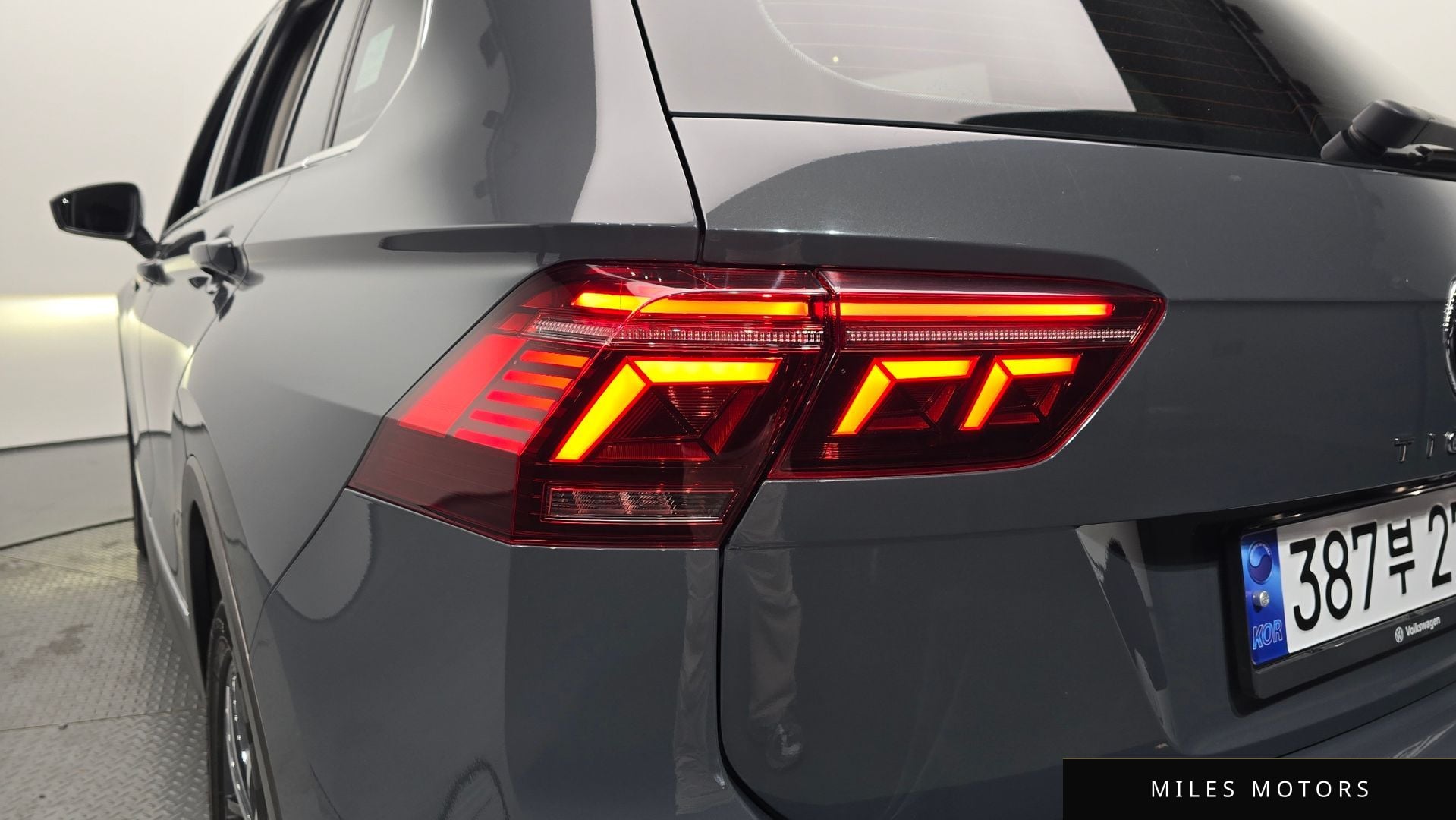 Volkswagen 티구안 2022 — миниатюра 8