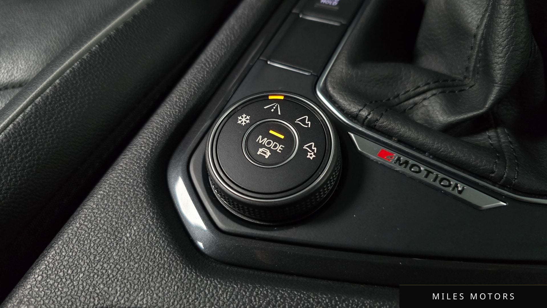 Volkswagen 티구안 2022 — миниатюра 28