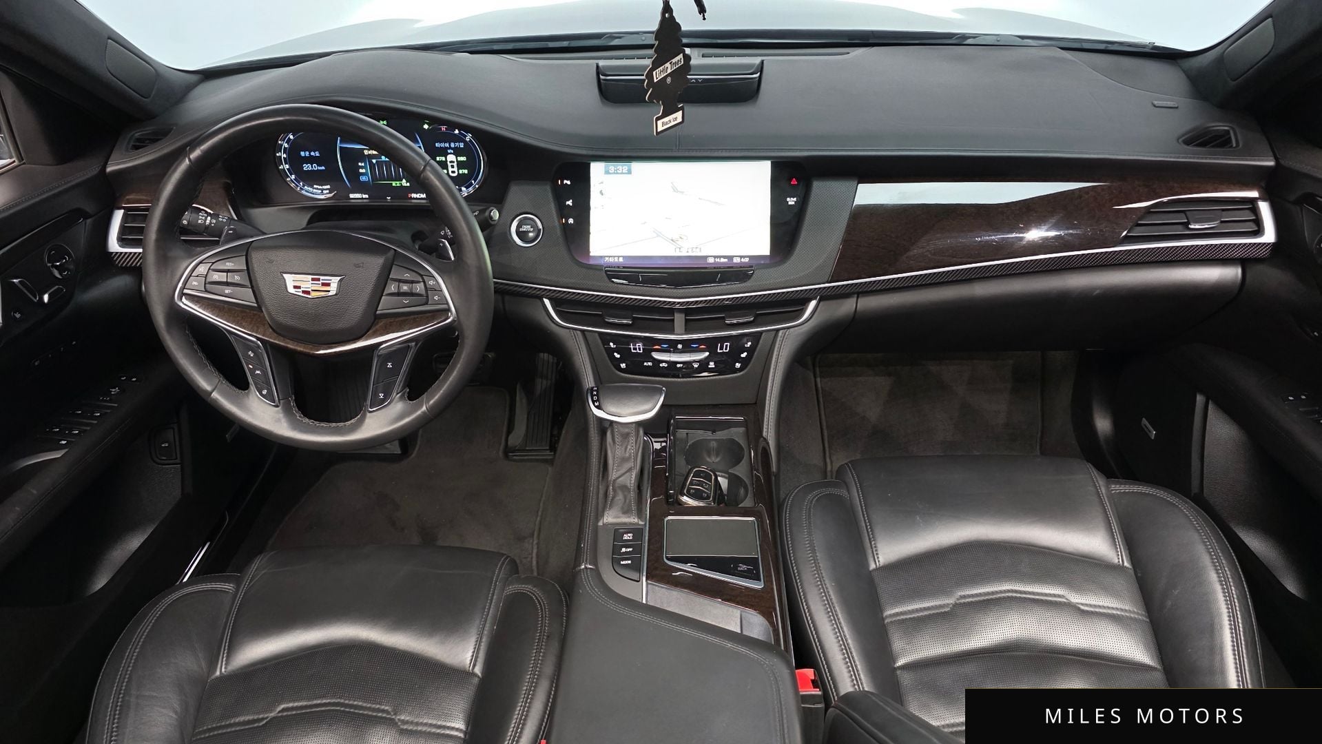 Cadillac CT6 2017 — миниатюра 10