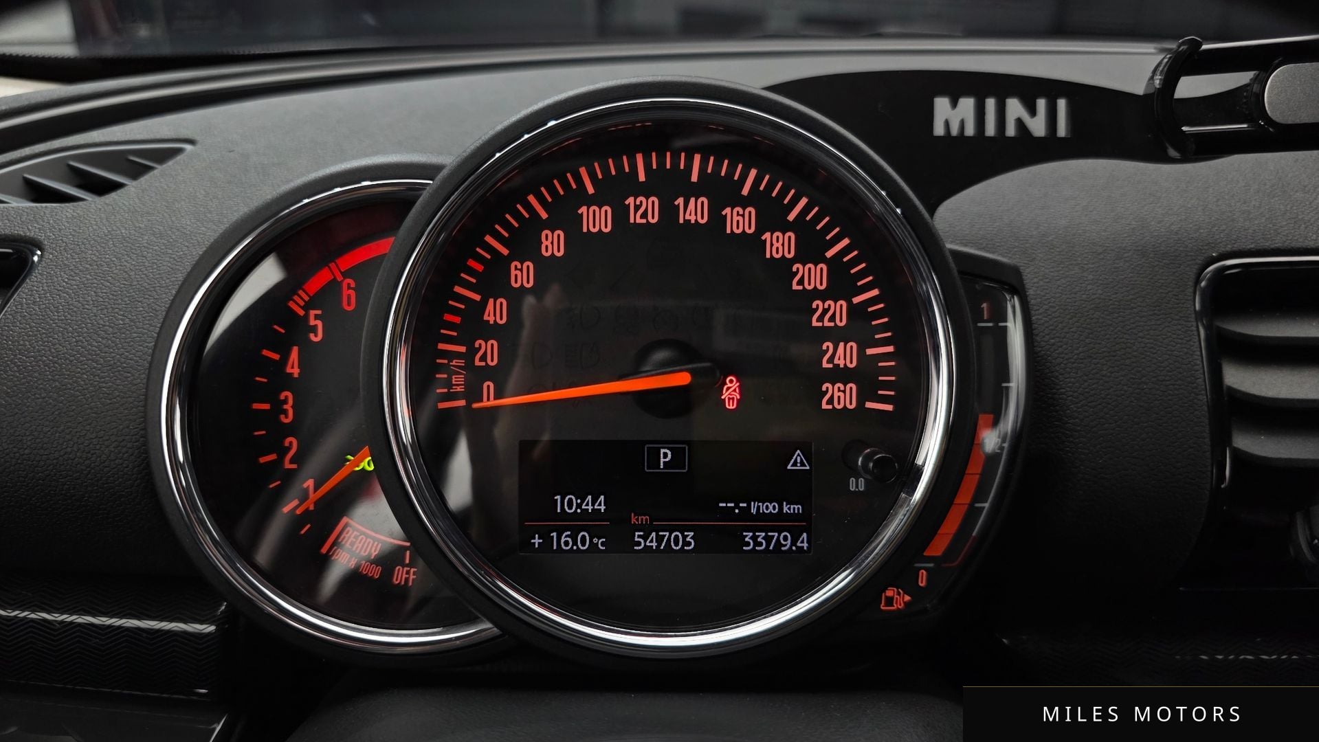 MINI Clubman 2018 — миниатюра 11