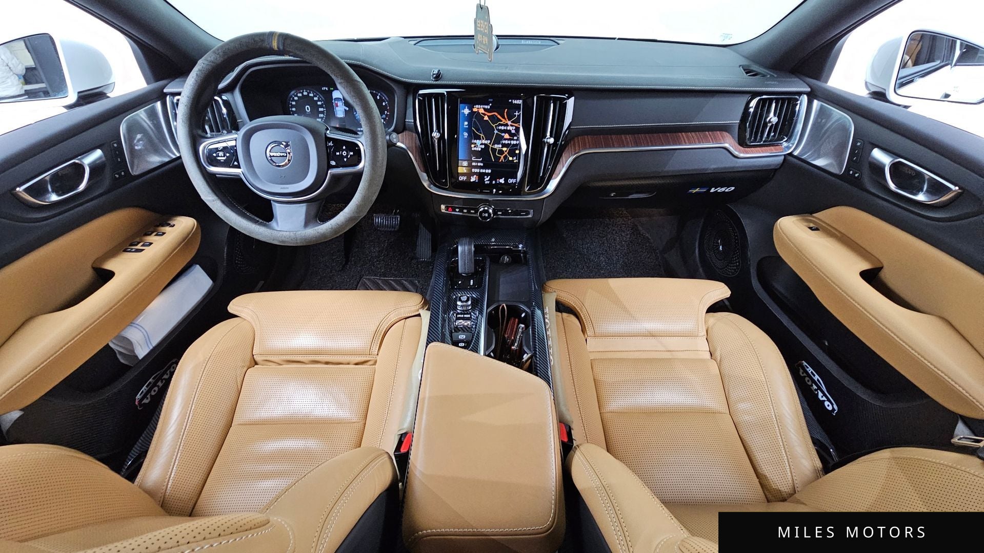 Volvo V60 2021 — миниатюра 10