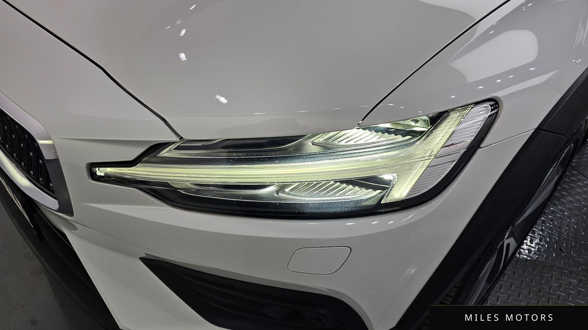 Volvo V60 2021 — миниатюра 8