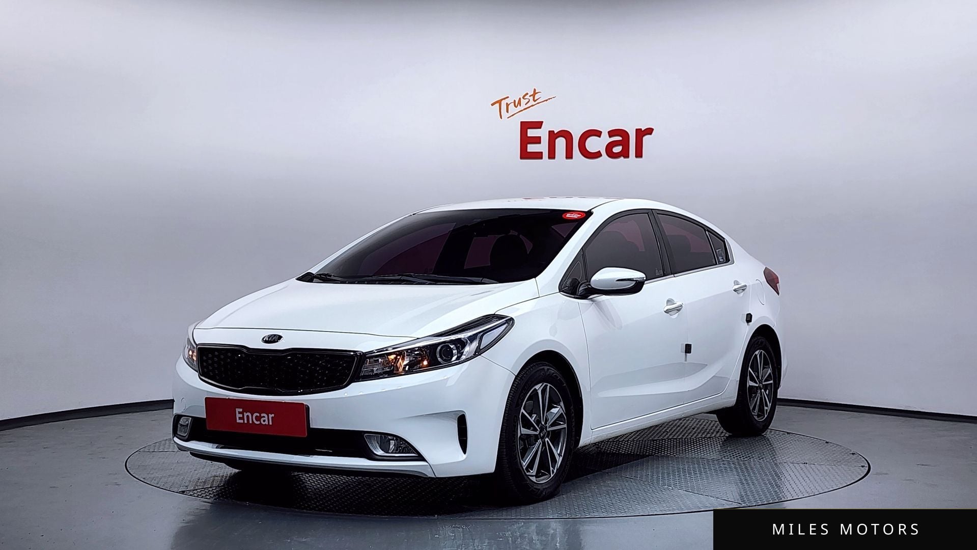 Kia K3 2018 — фото 1 из 12