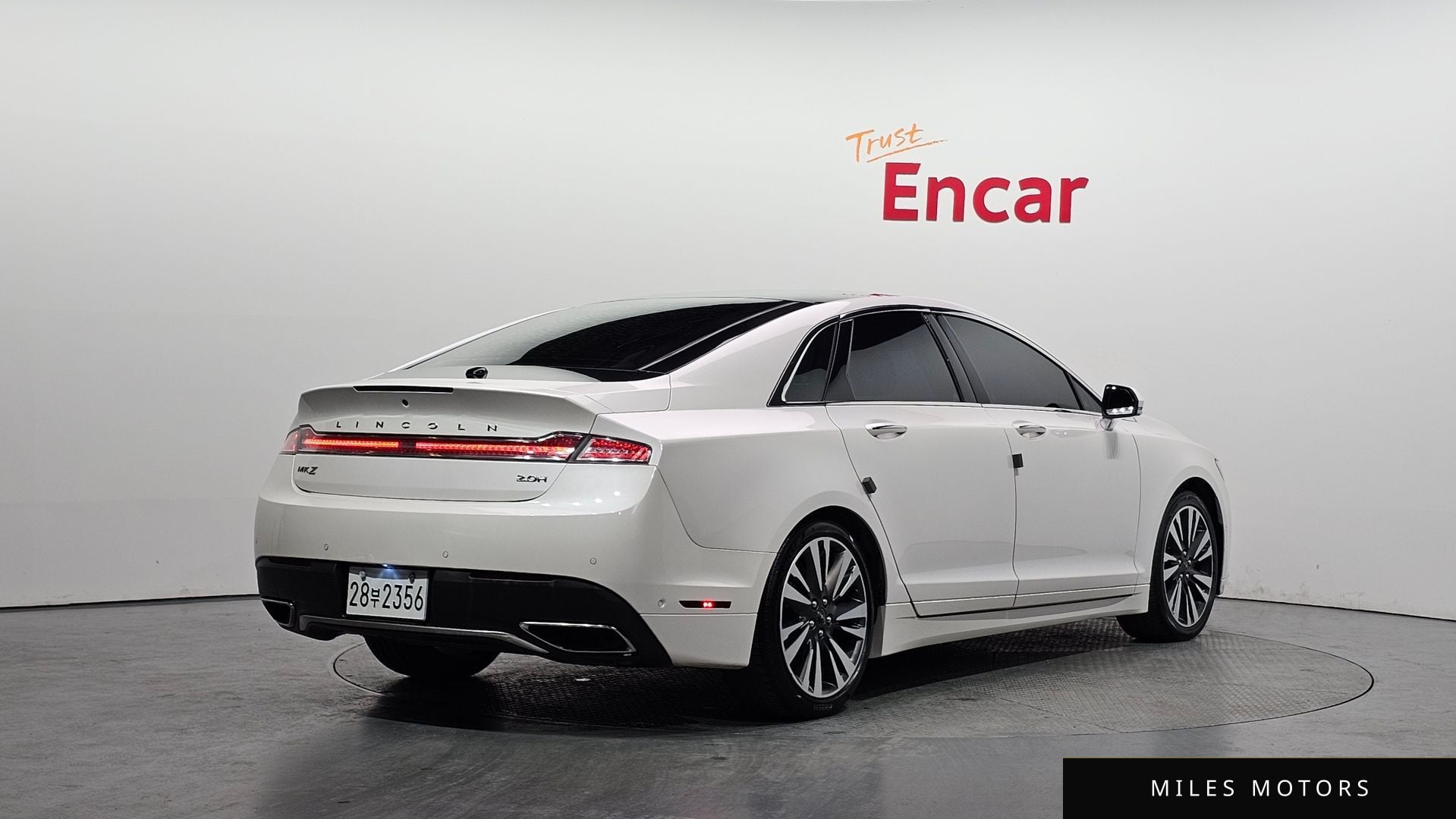 Lincoln MKZ 2017 — миниатюра 2