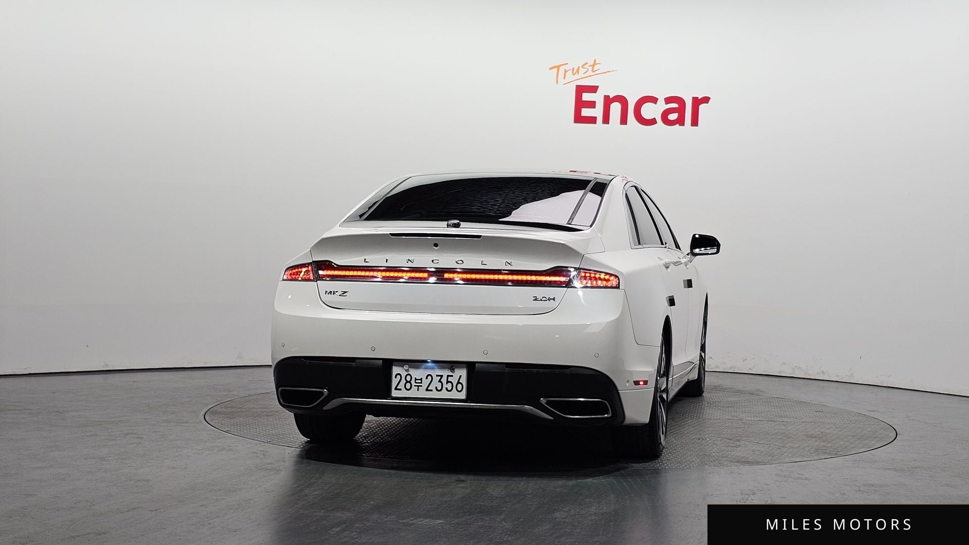 Lincoln MKZ 2017 — миниатюра 4