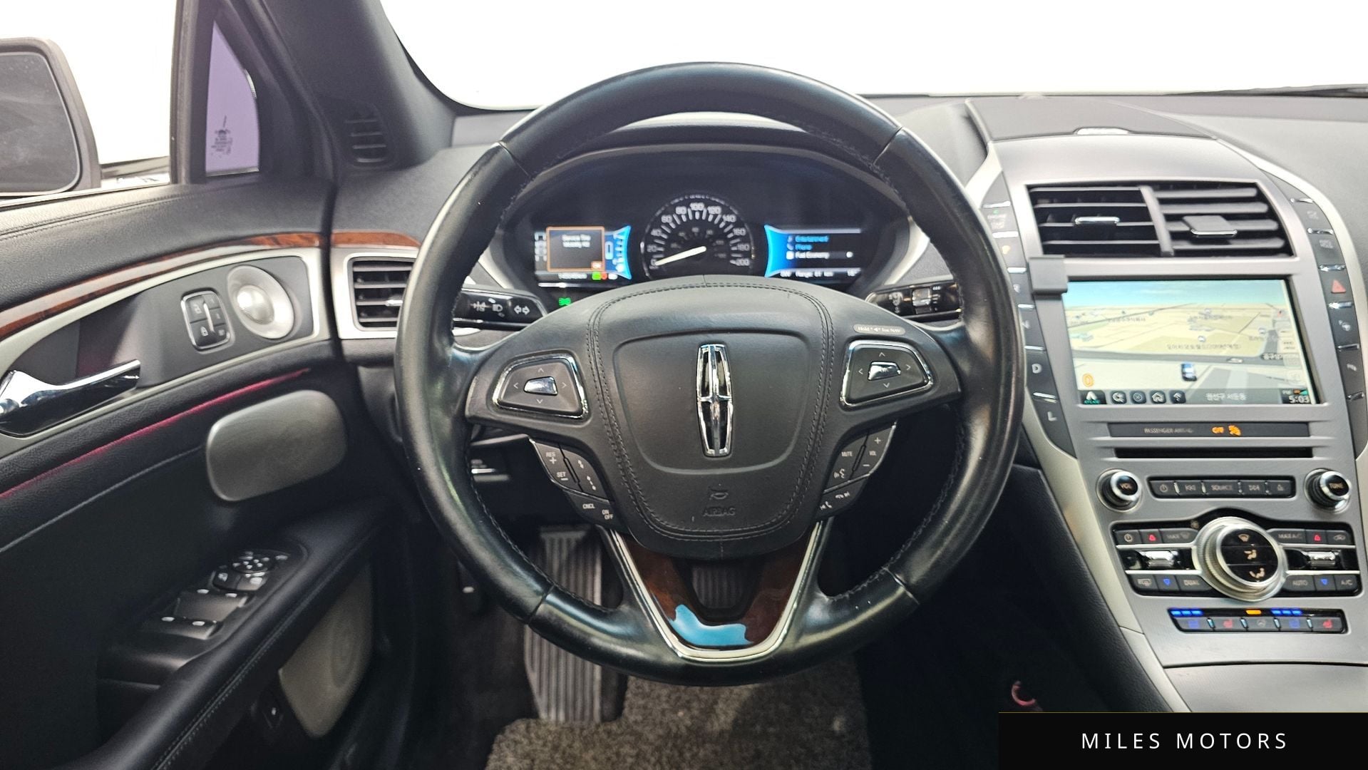 Lincoln MKZ 2017 — миниатюра 12
