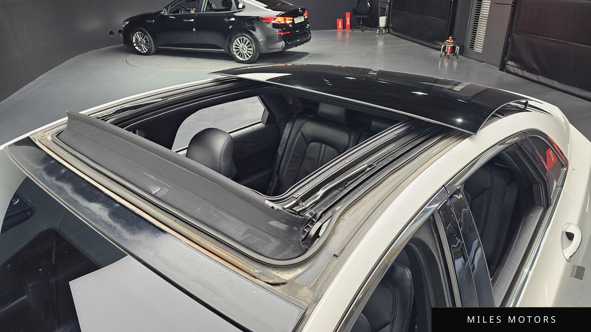 Lincoln MKZ 2017 — миниатюра 19