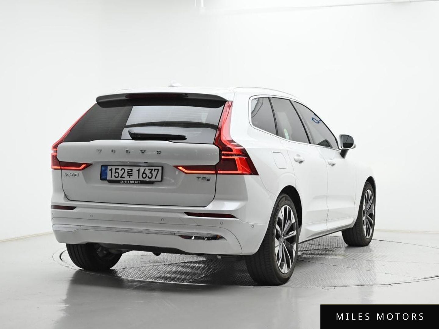 Volvo XC60 2026 — миниатюра 2