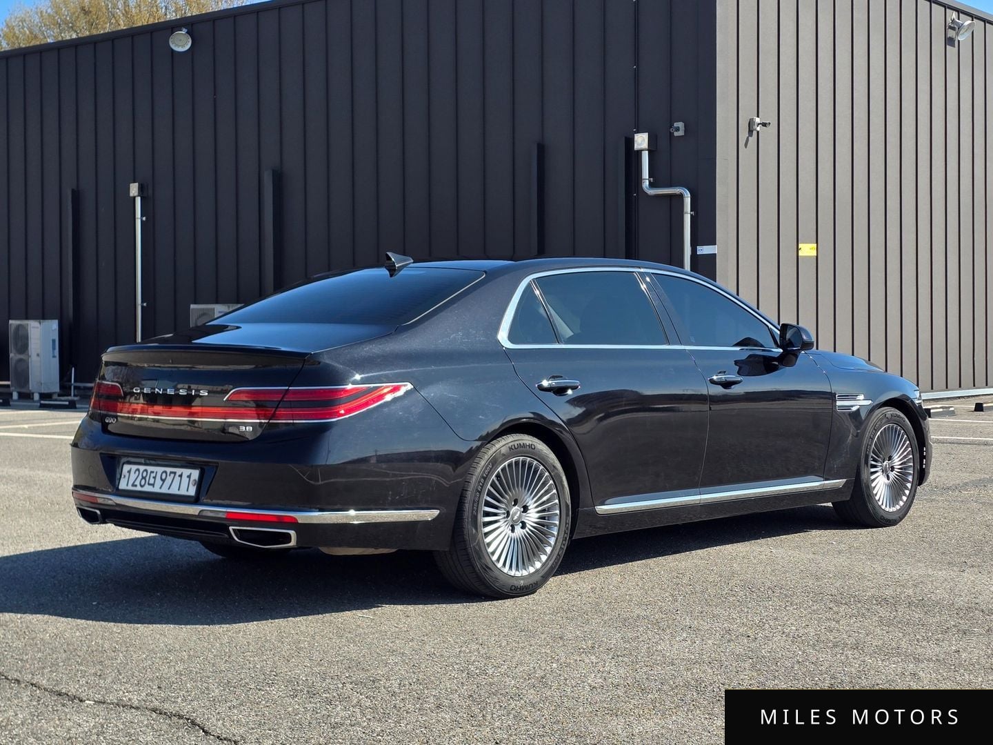 Genesis G90 2019 — миниатюра 2