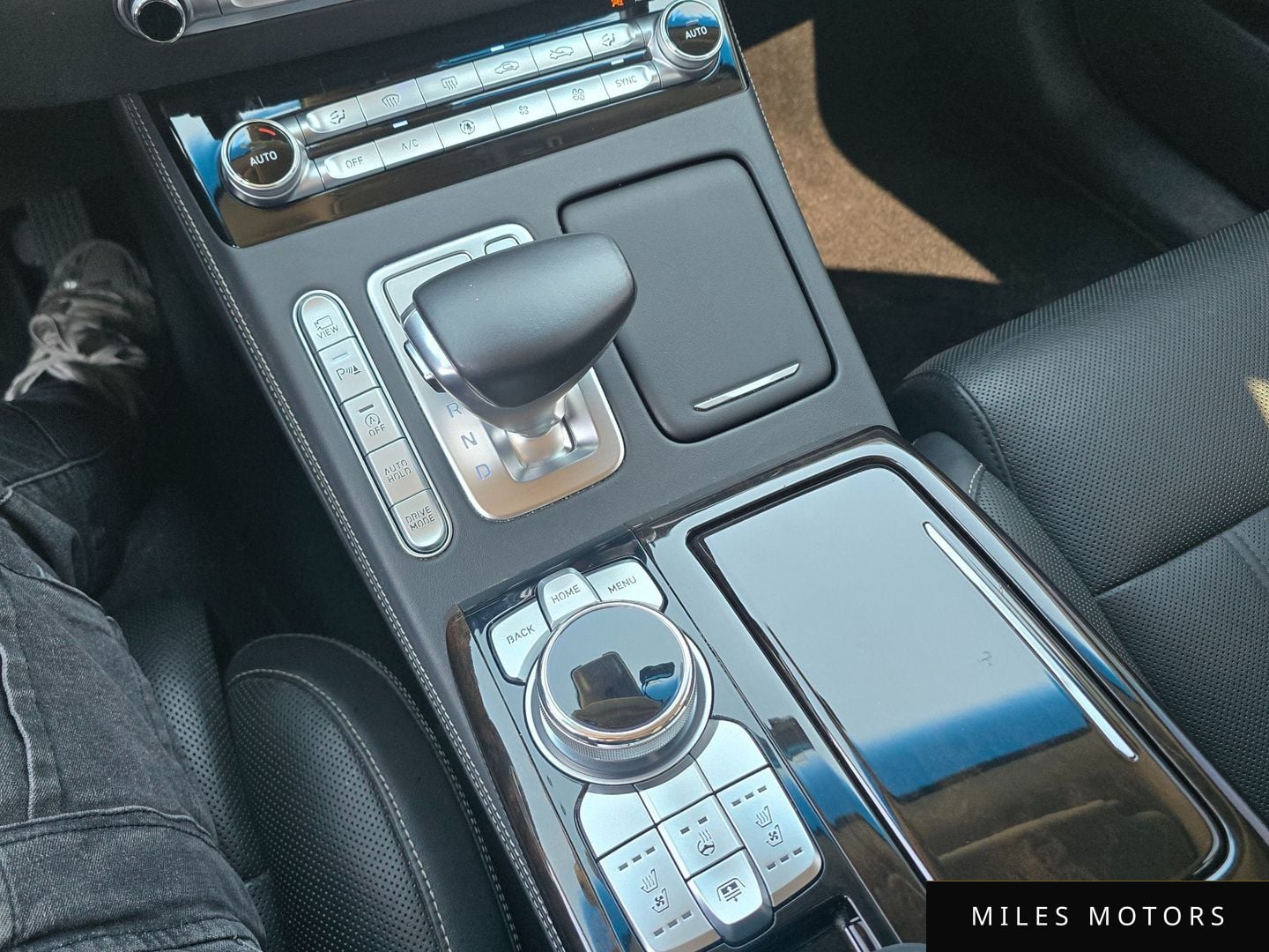 Genesis G90 2019 — миниатюра 12