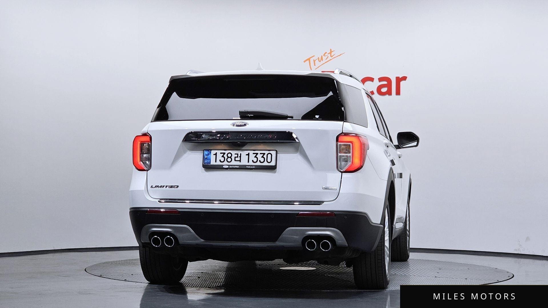 Ford Explorer 2021 — миниатюра 4