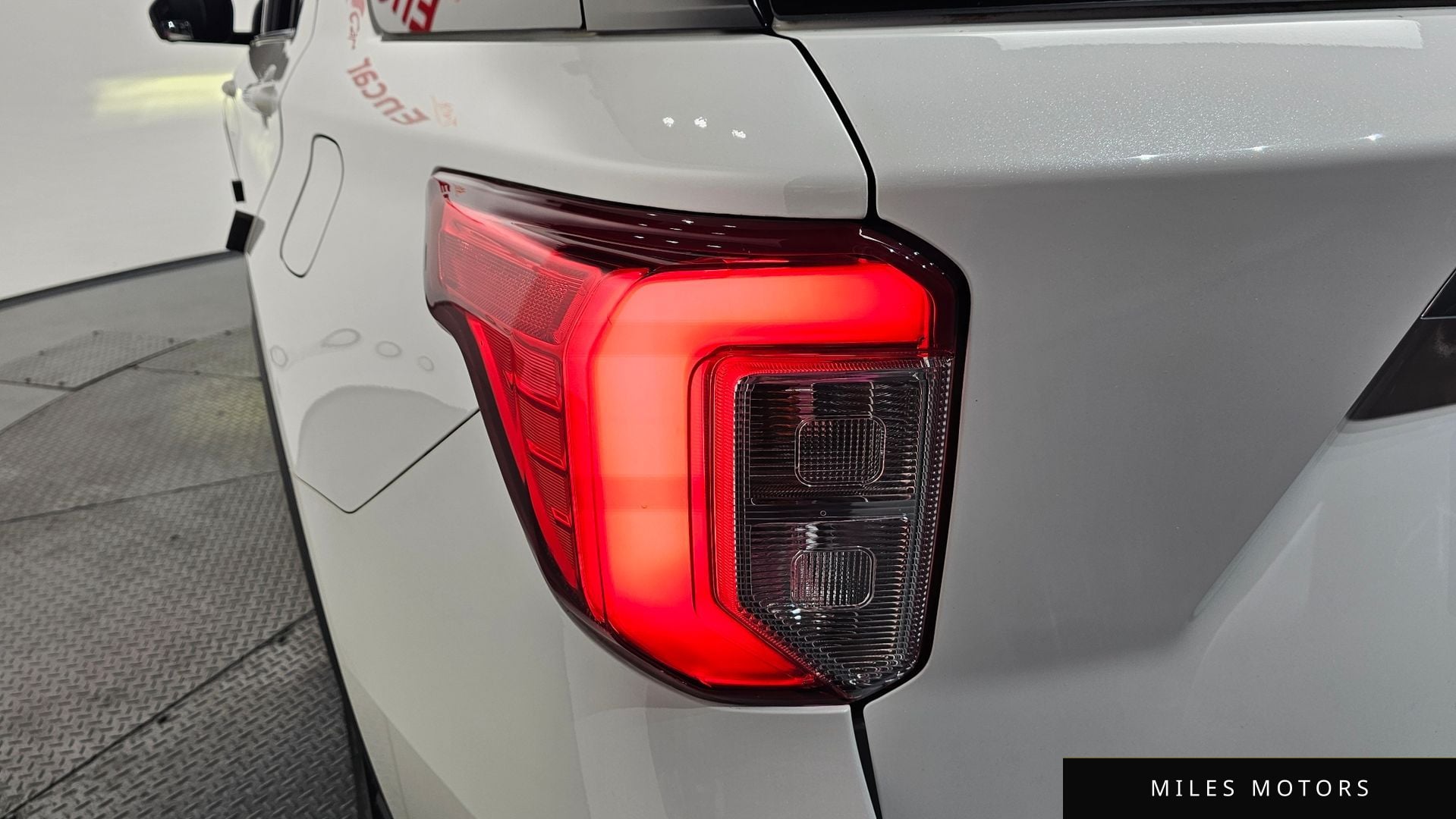 Ford Explorer 2021 — миниатюра 9