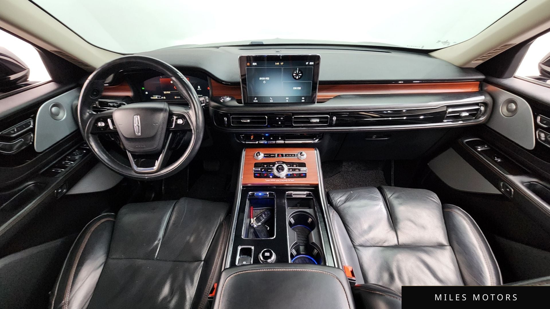 Lincoln 에비에이터 2021 — миниатюра 10
