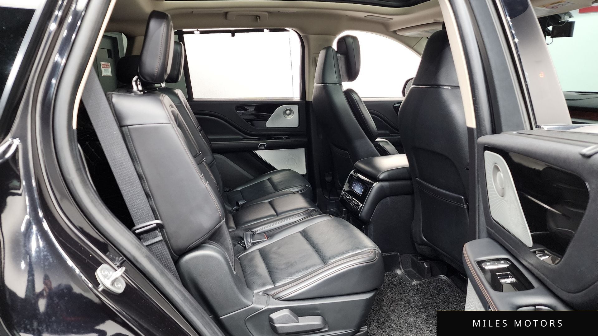 Lincoln 에비에이터 2021 — миниатюра 16