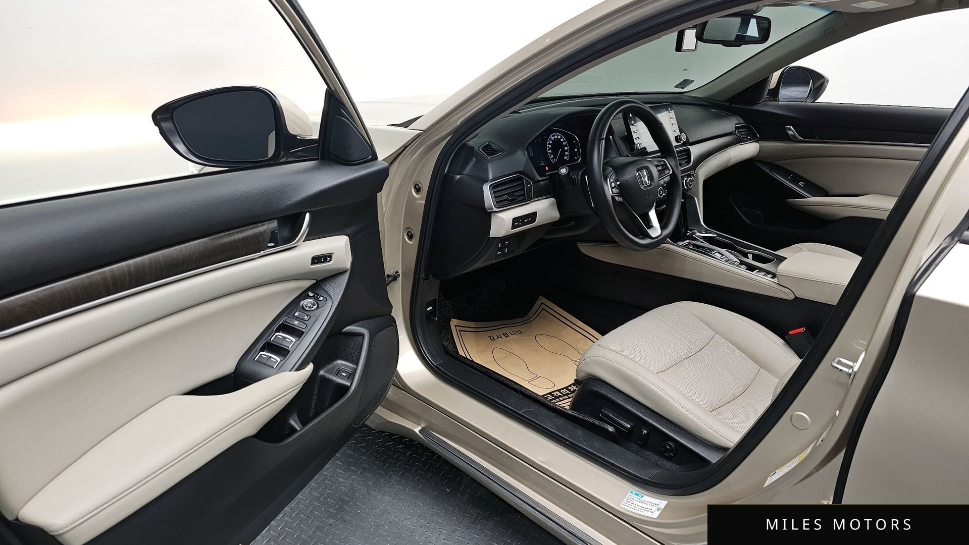 Honda 어코드 2019 — миниатюра 12