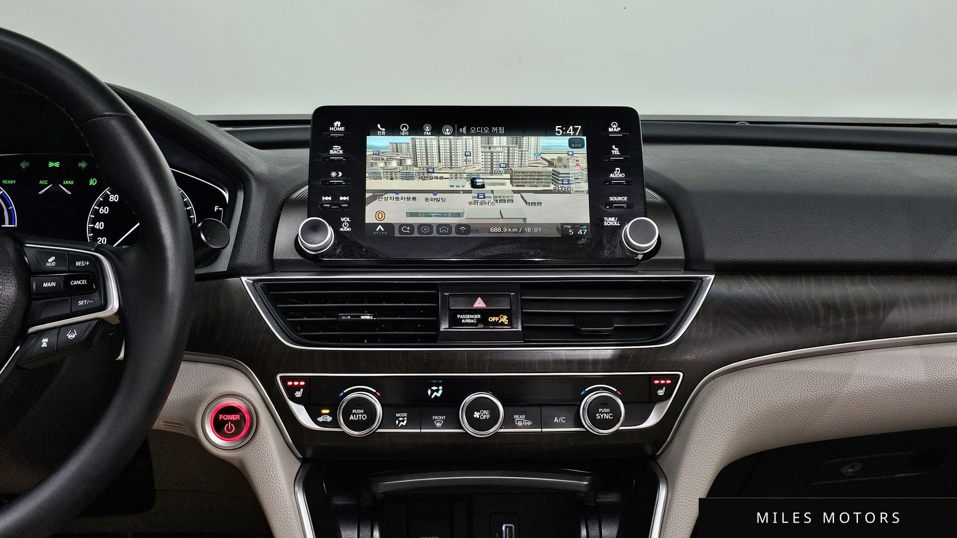 Honda 어코드 2019 — миниатюра 20