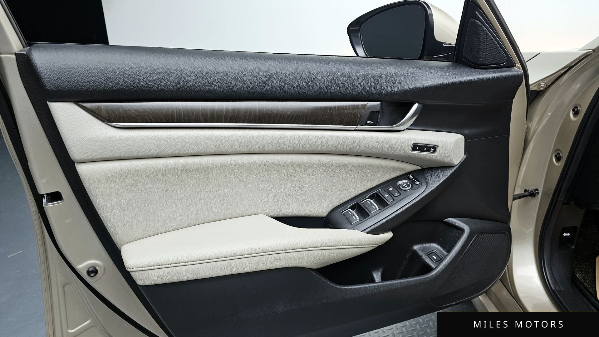Honda 어코드 2019 — миниатюра 13