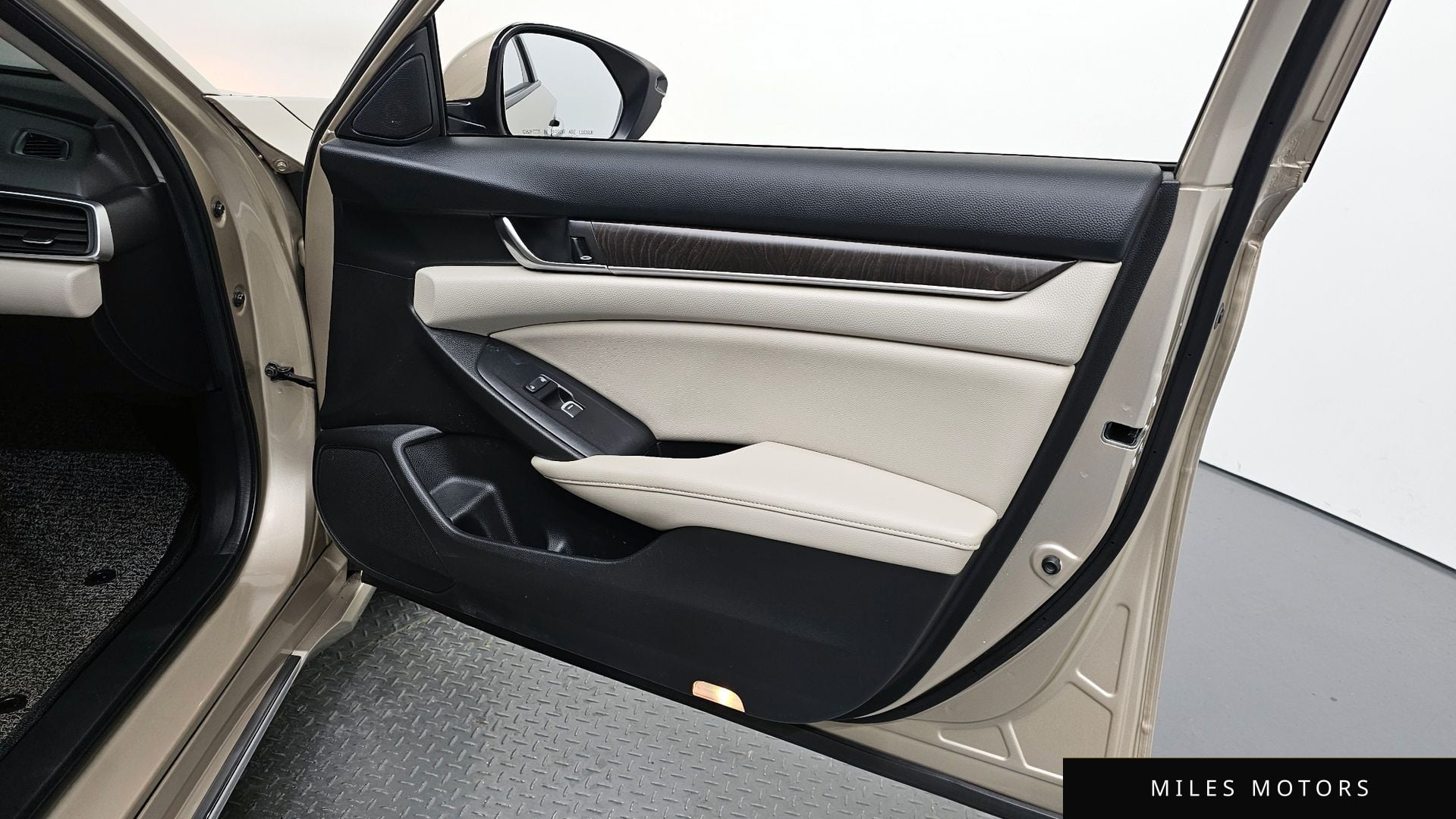 Honda 어코드 2019 — миниатюра 28
