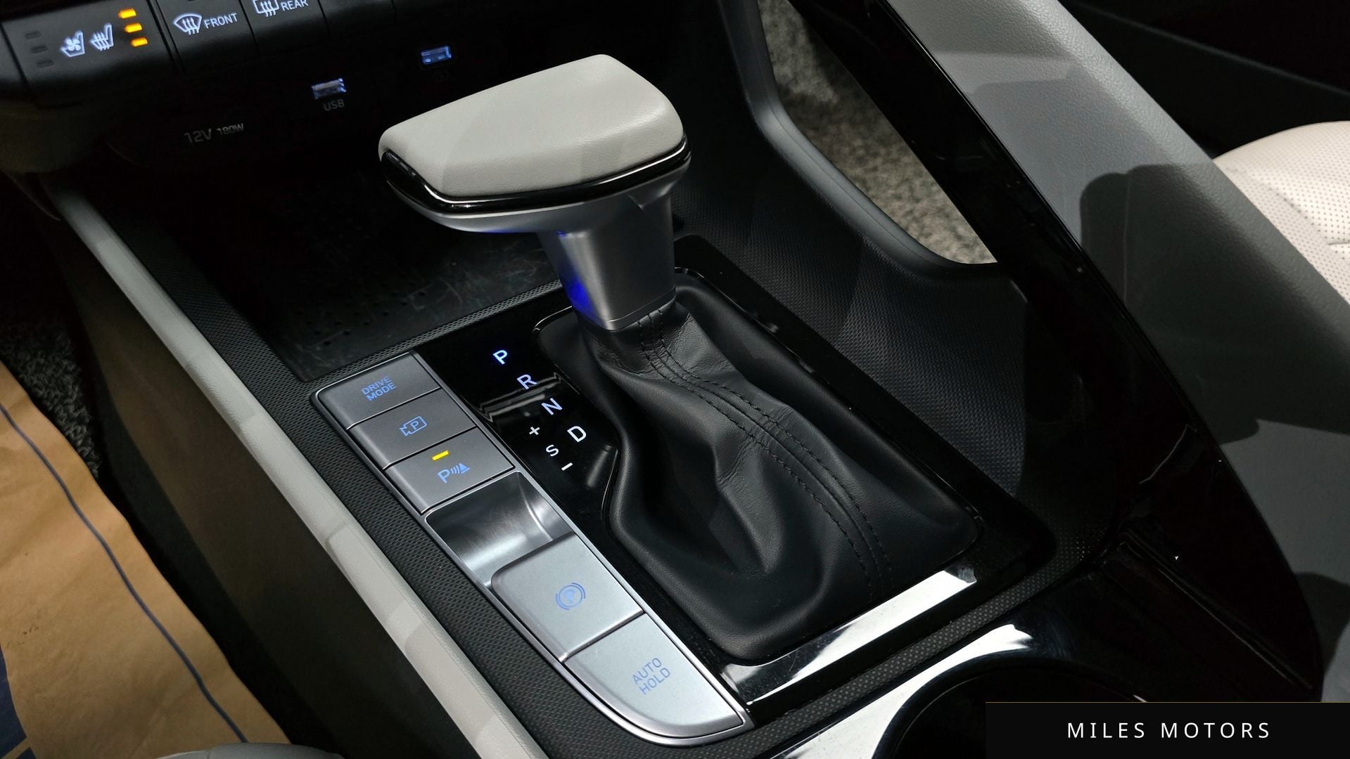 Hyundai AVANTE 2021 — миниатюра 12