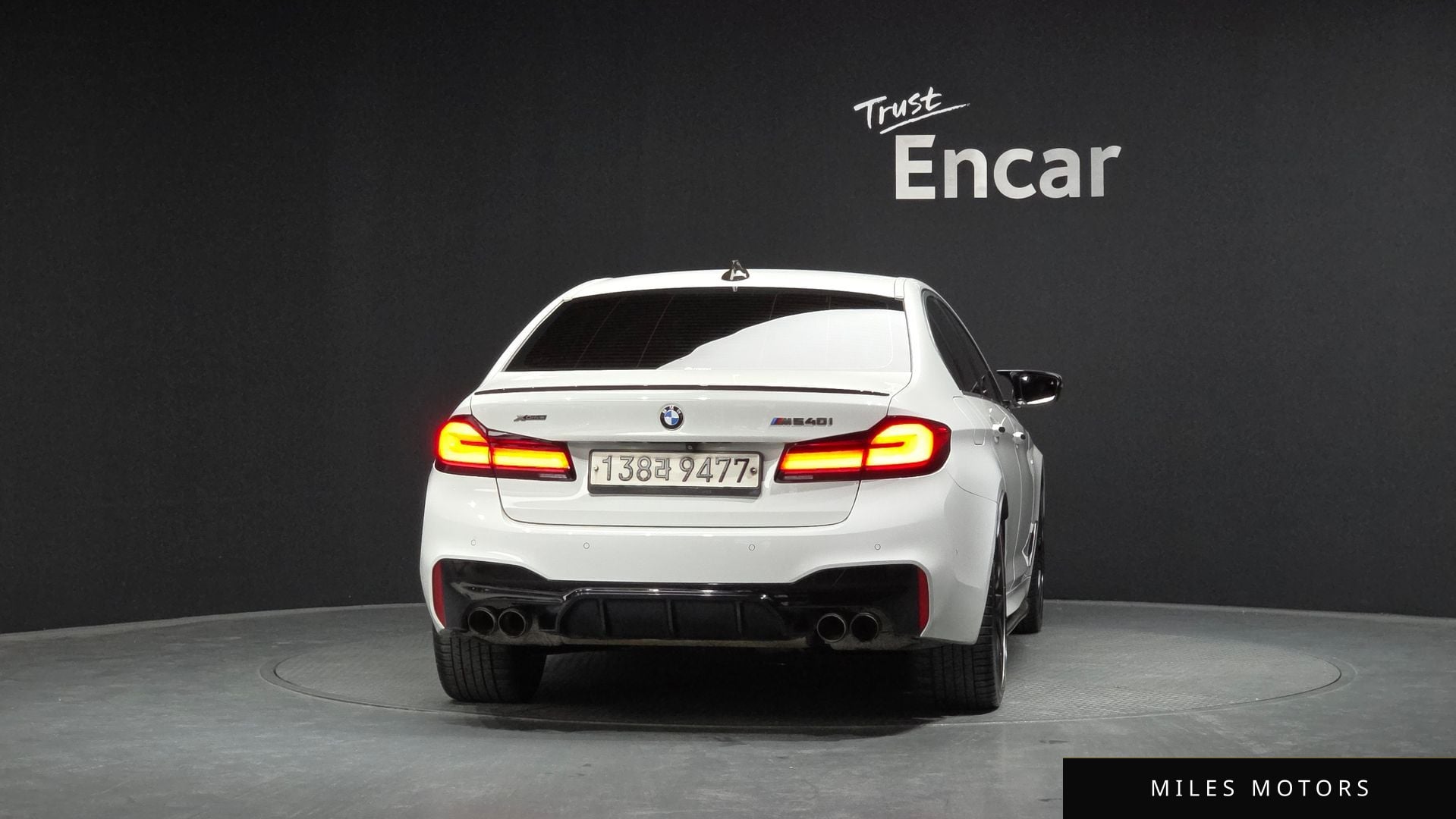 BMW 5 Series (G30) 2018 — миниатюра 4