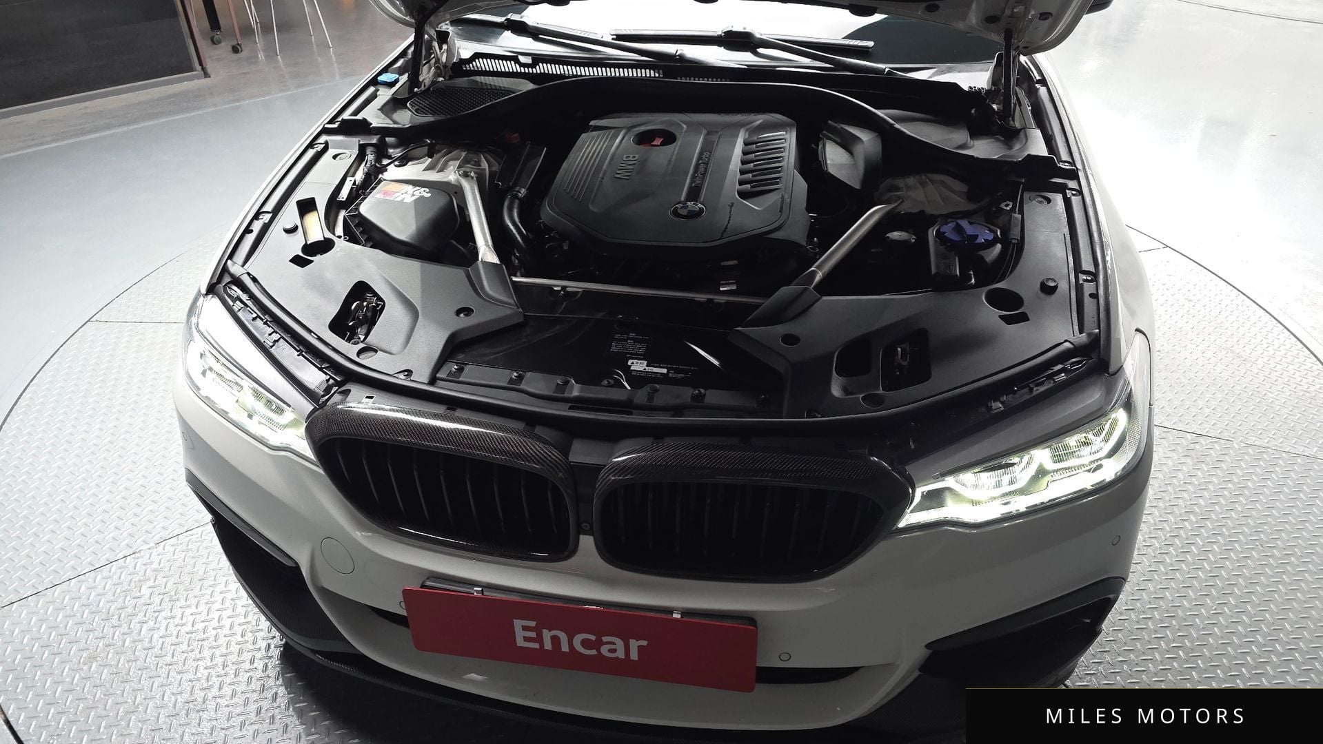 BMW 5 Series (G30) 2018 — миниатюра 6