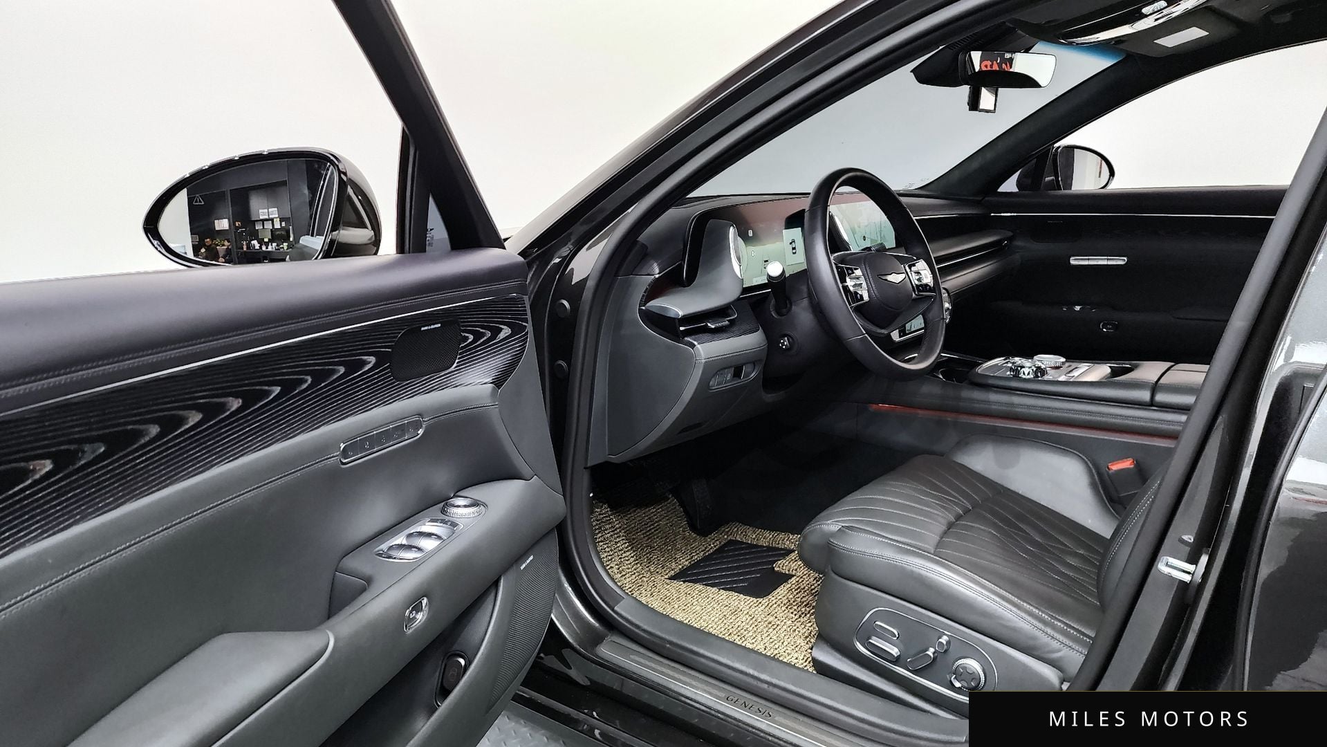 Genesis G90 (RS4) 2022 — миниатюра 13