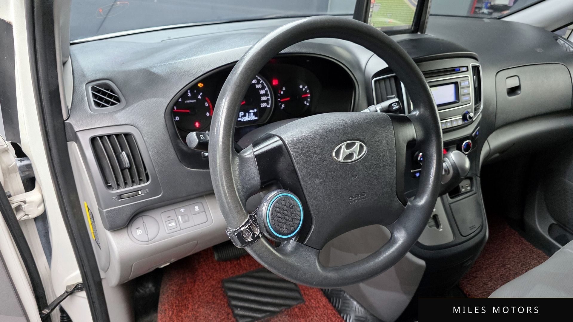 Hyundai Starex 2017 — миниатюра 12