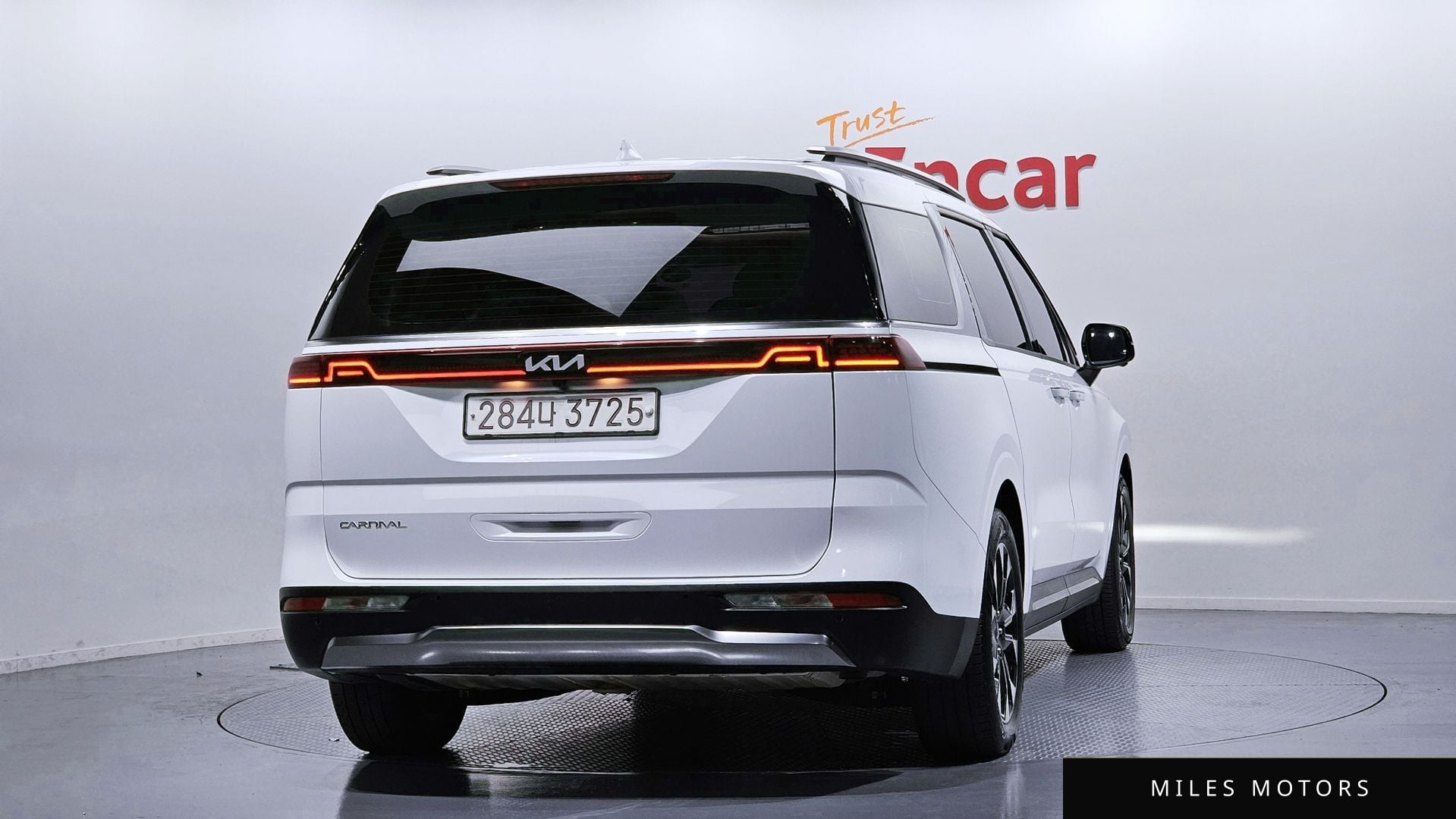 Kia Carnival 2023 — миниатюра 4