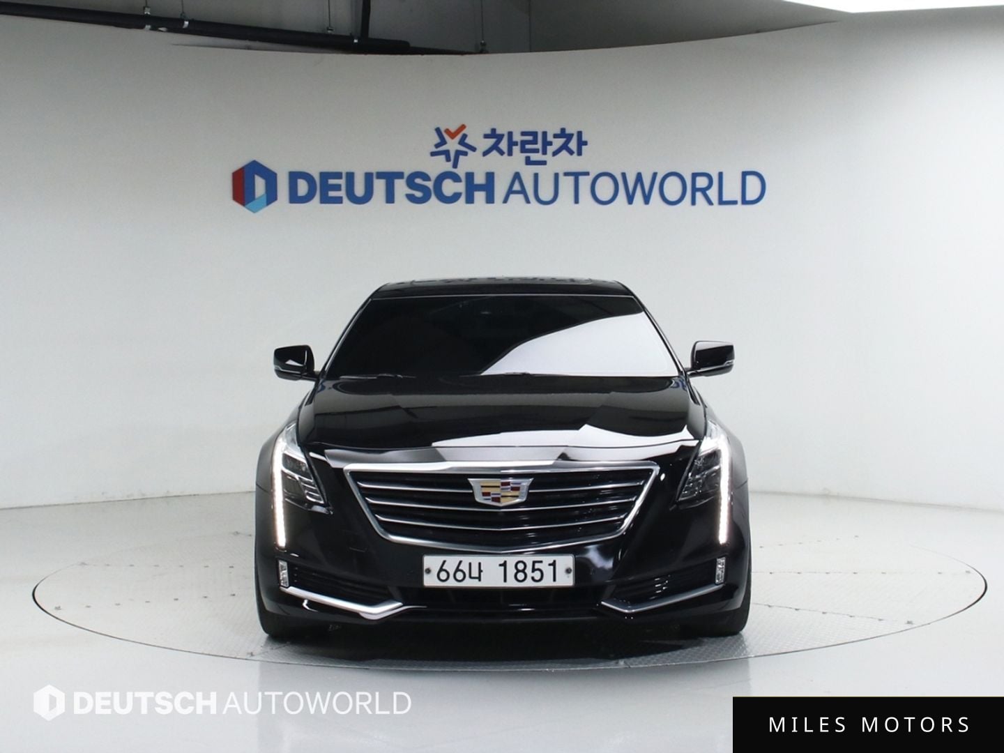 Cadillac CT6 2018 — фото 1 из 12