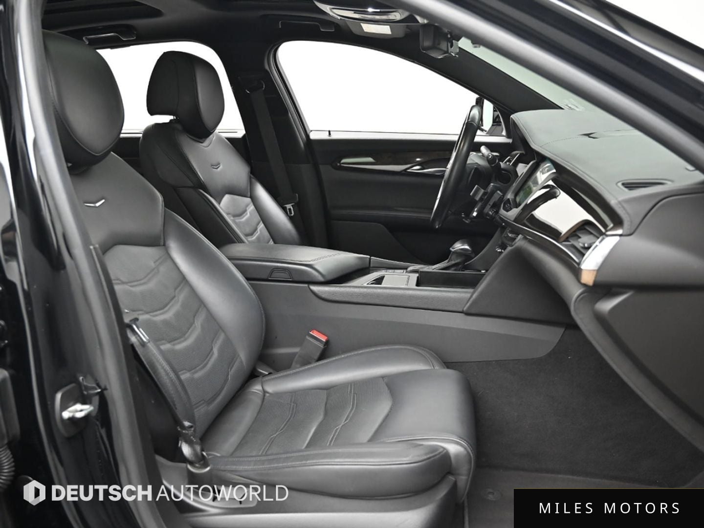 Cadillac CT6 2018 — миниатюра 10