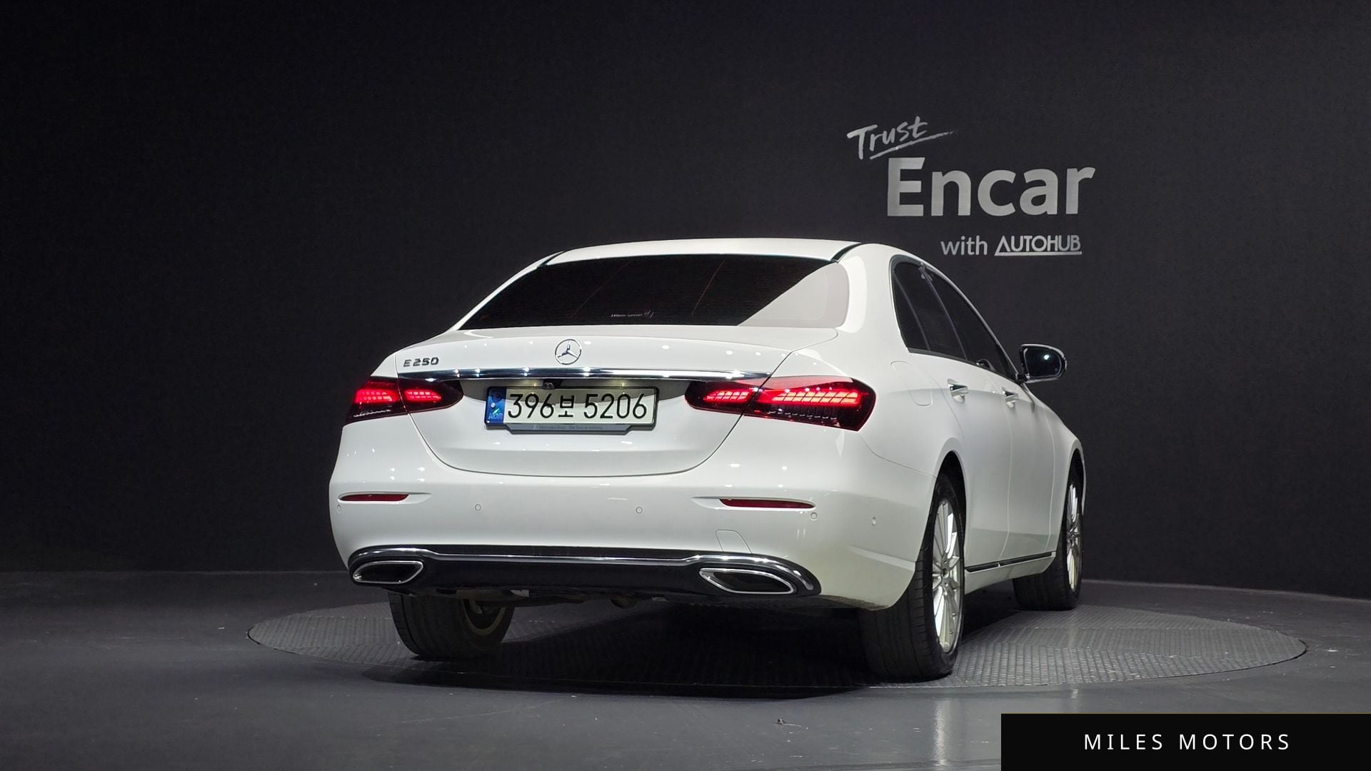 Mercedes-Benz E-Class W213 2021 — миниатюра 4