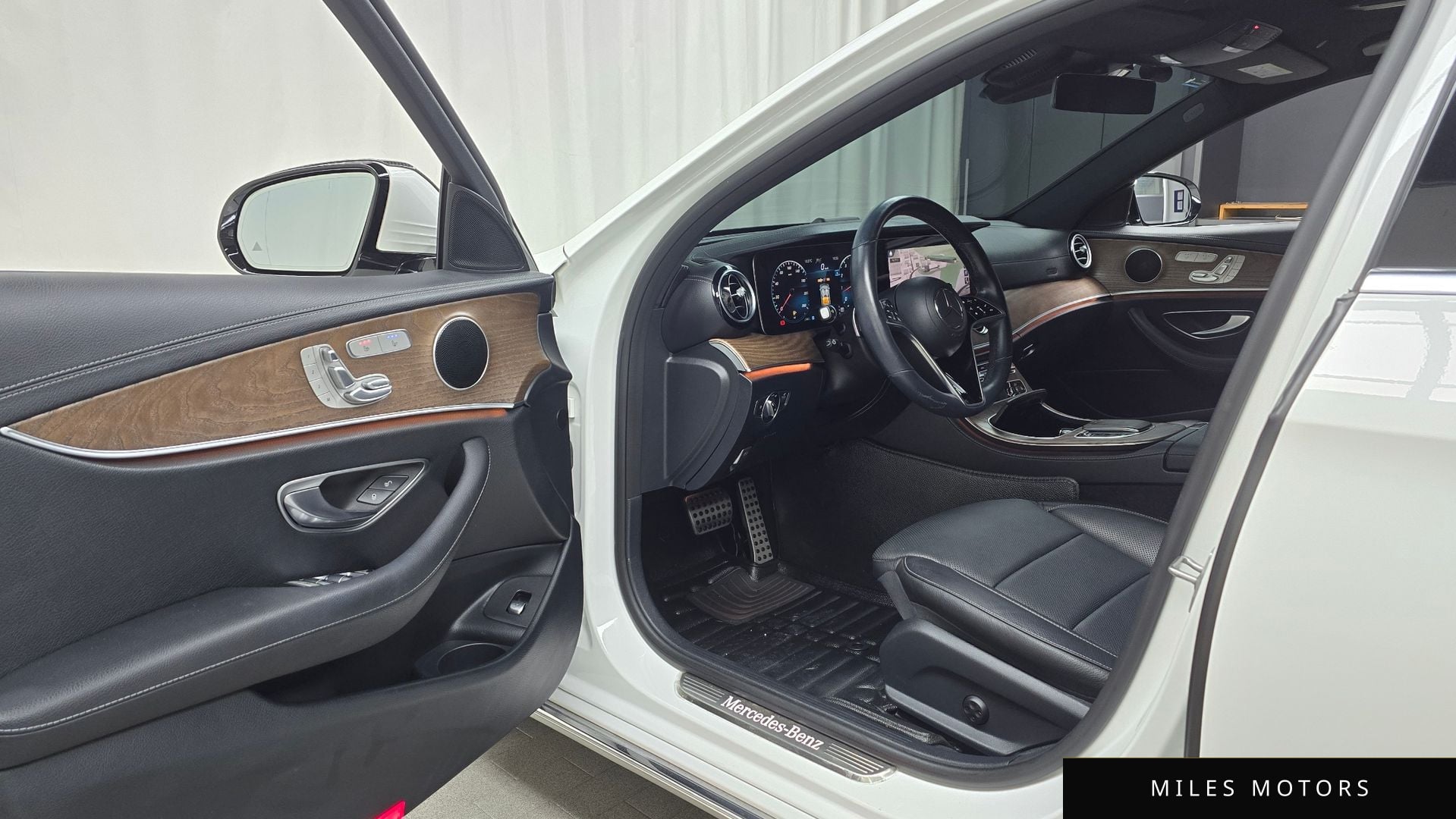 Mercedes-Benz E-Class W213 2021 — миниатюра 10