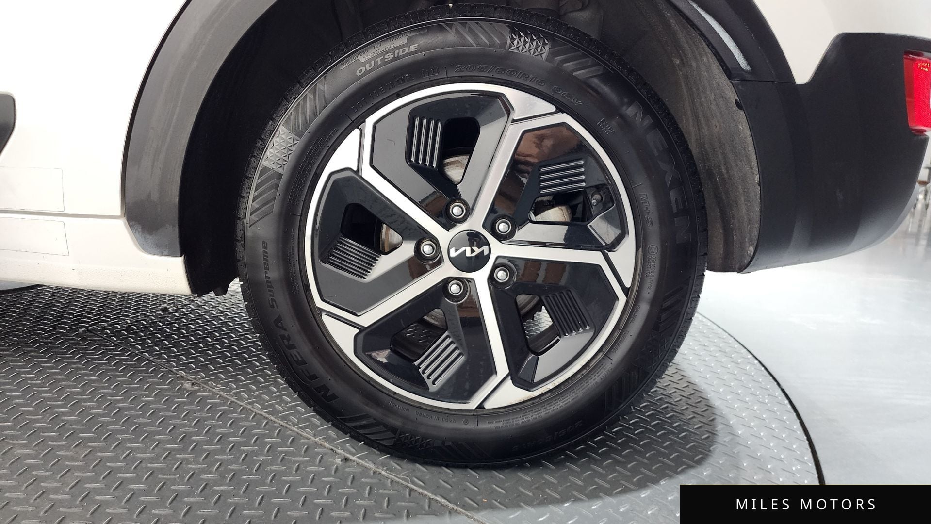 Kia Niro 2022 — миниатюра 7
