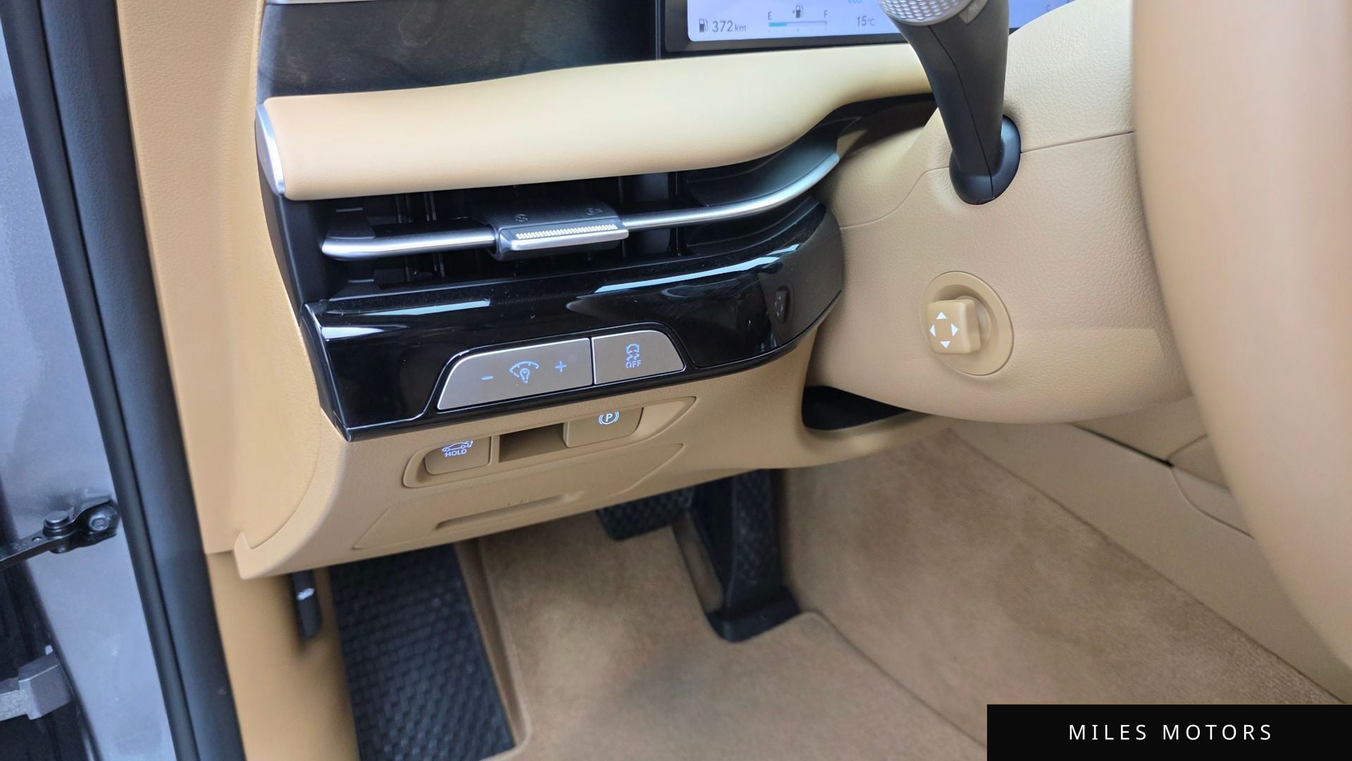 Genesis G80 (RG3) 2025 — миниатюра 12