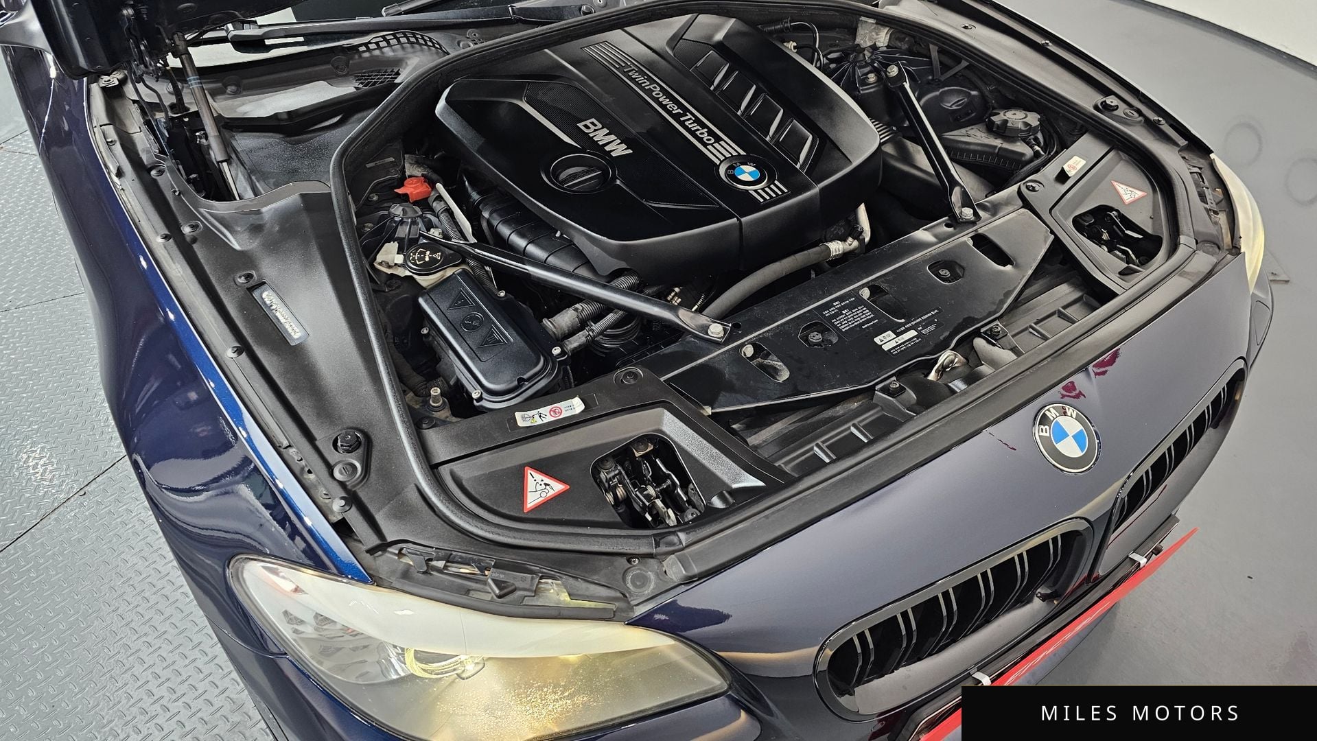 BMW 5시리즈 (F10) 2013 — миниатюра 6