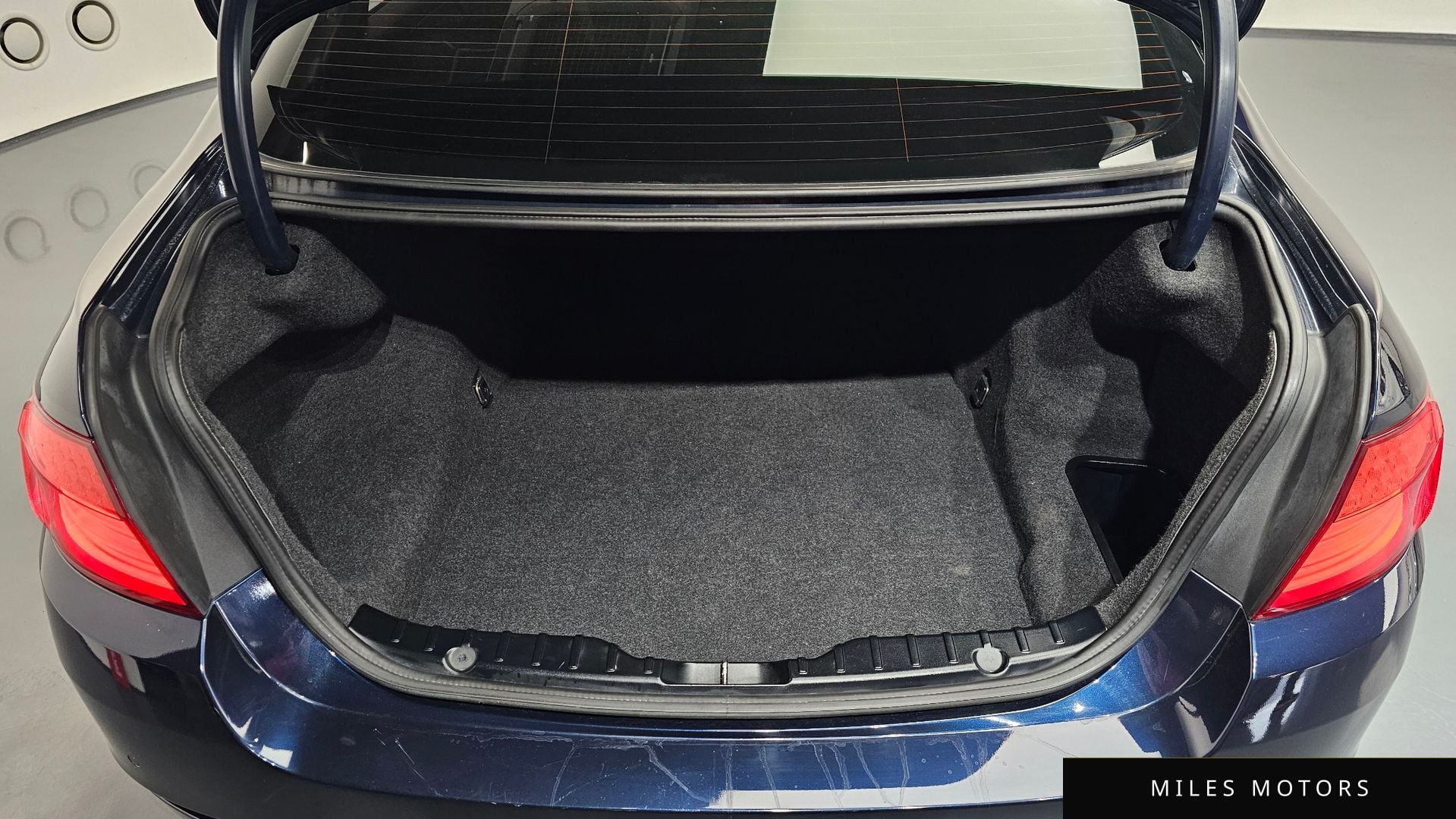 BMW 5시리즈 (F10) 2013 — миниатюра 20