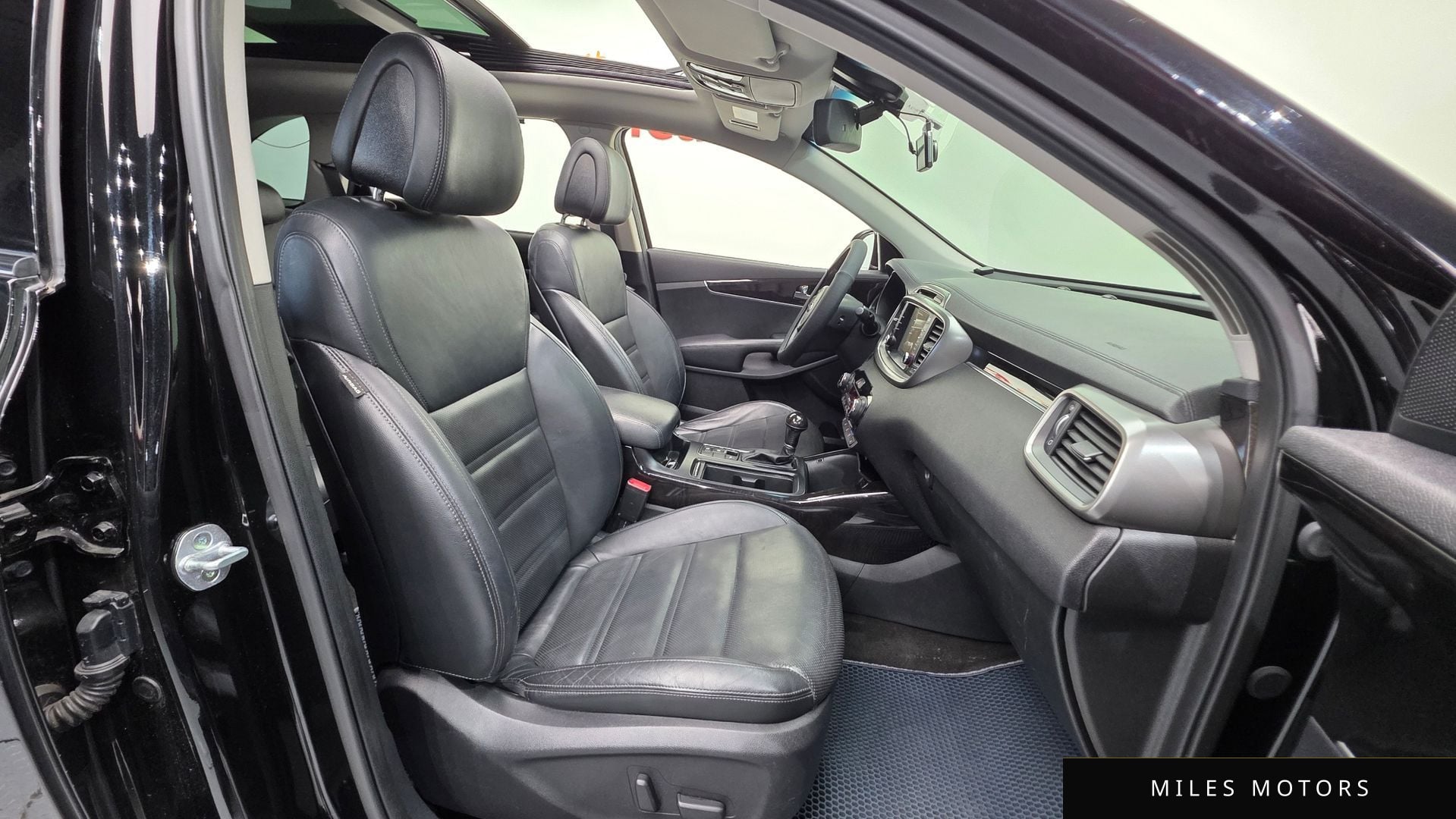 Kia Sorento 2015 — миниатюра 10