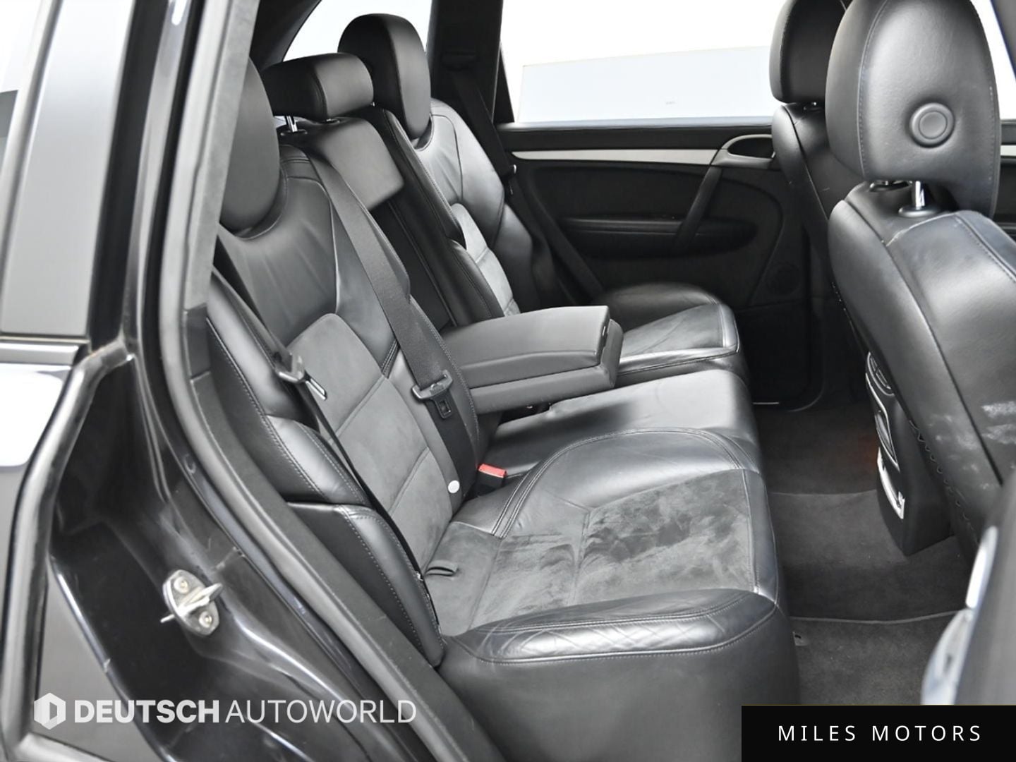Porsche 카이엔 2010 — миниатюра 12