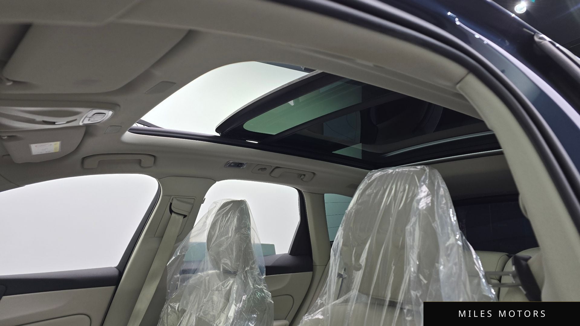 Volvo XC60 2021 — миниатюра 19