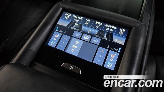 Лексус LS500h 2022 — миниатюра 24