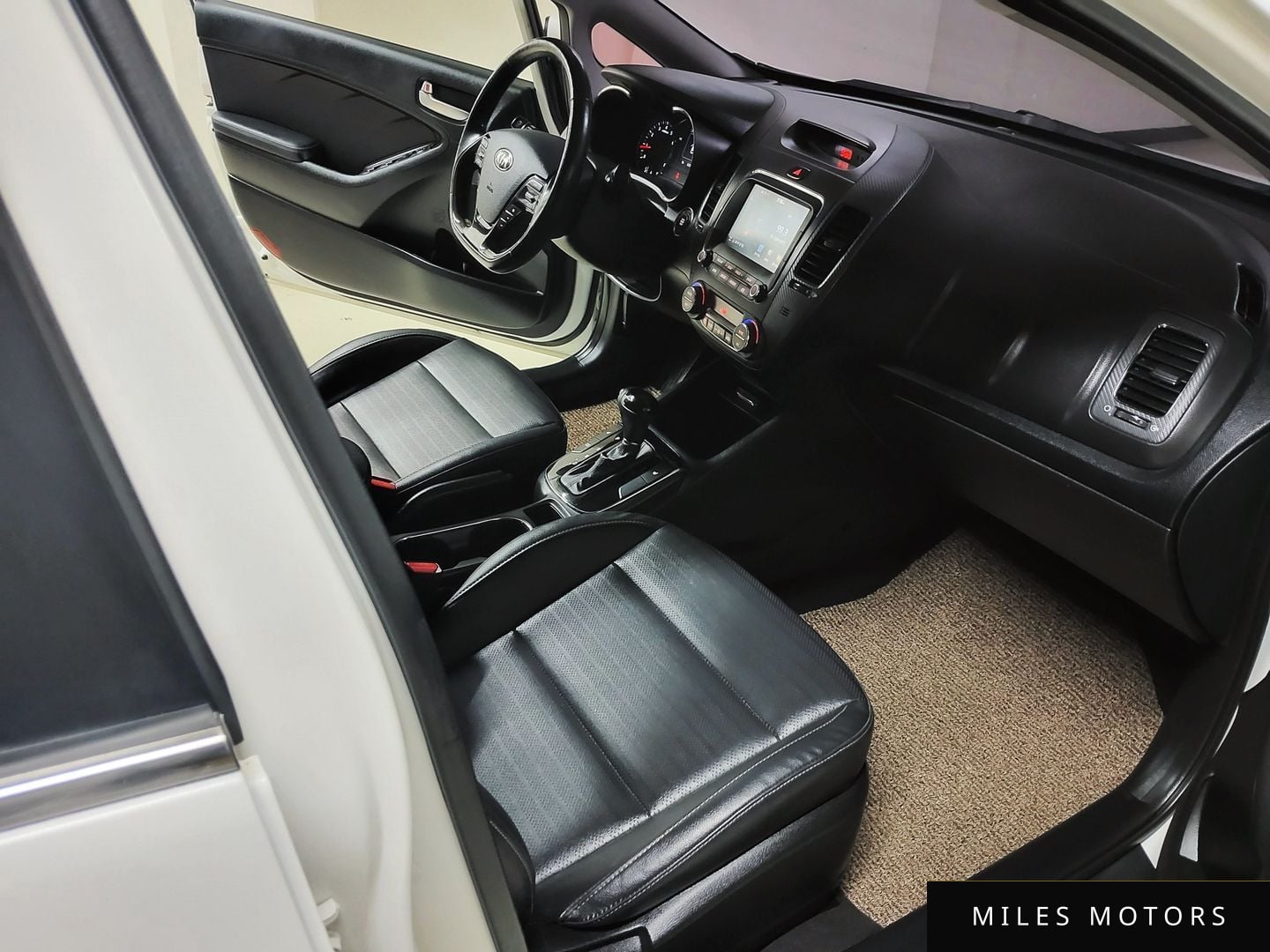 Kia K3 2017 — миниатюра 11