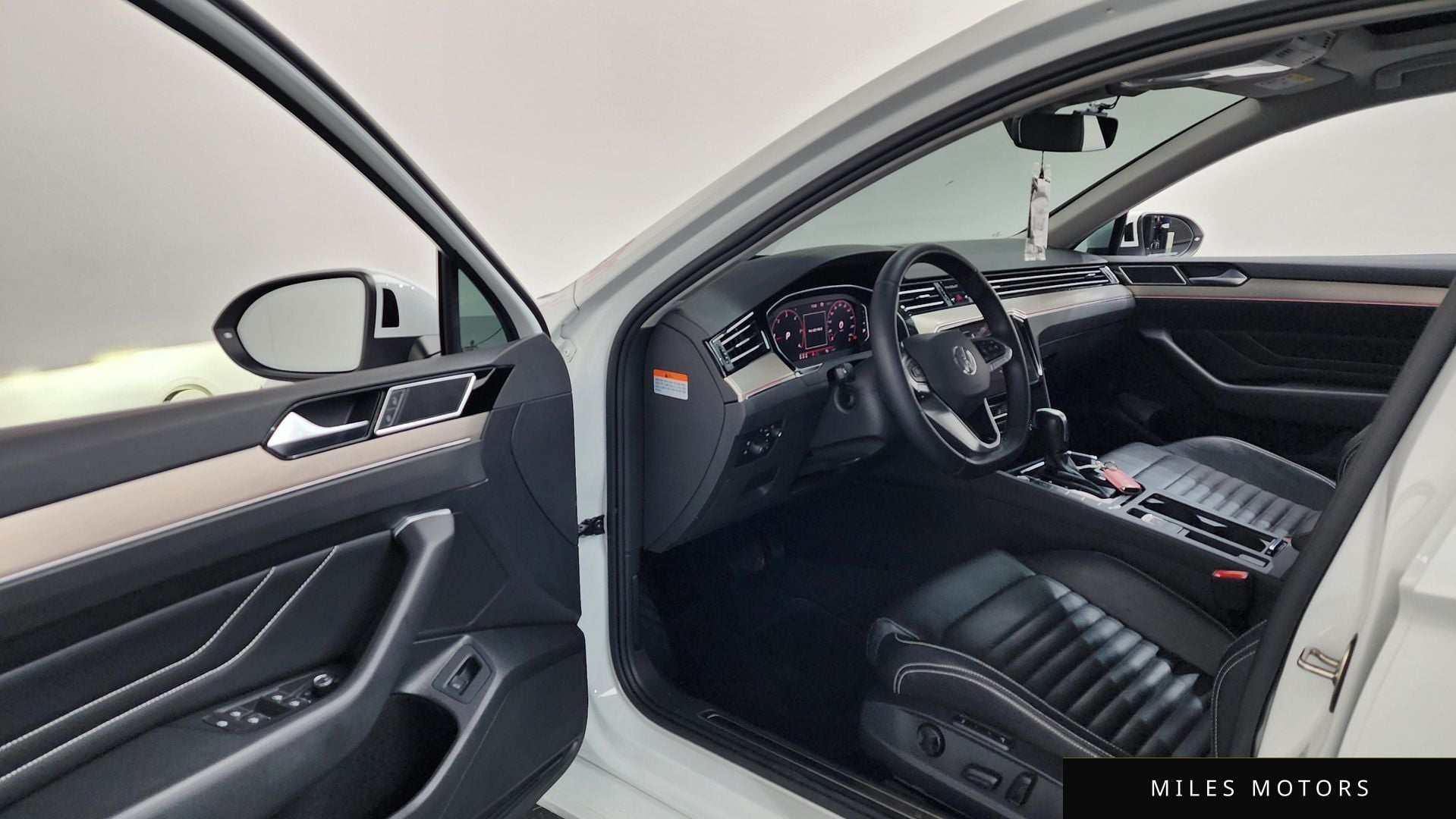 Volkswagen 파사트 GT(B8) 2021 — миниатюра 13